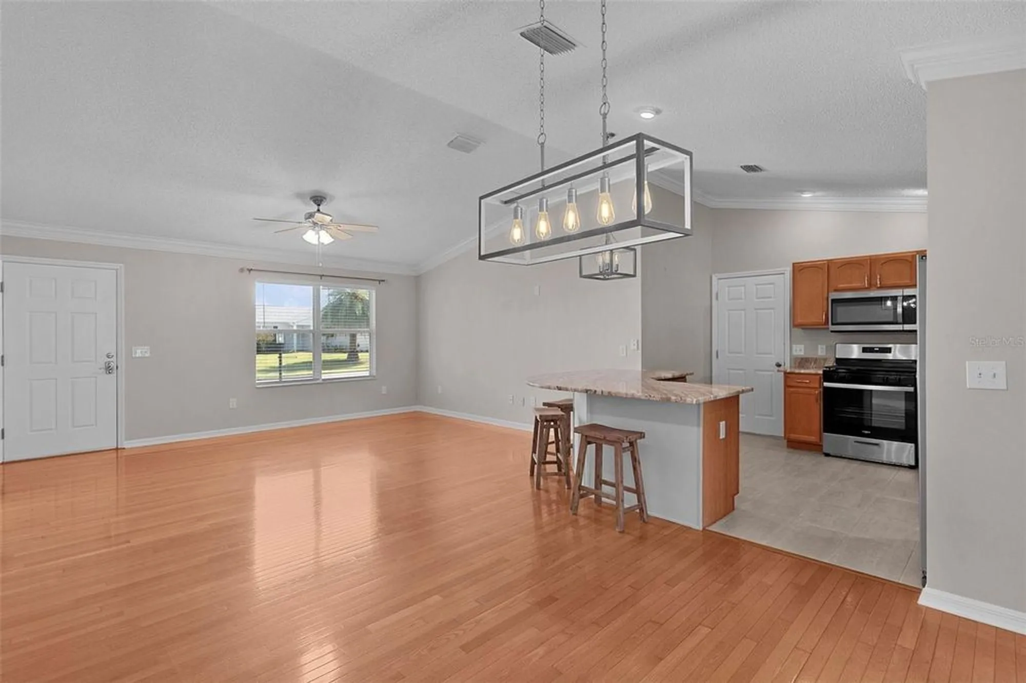 Property Slideshow image 12 of 53 | 1485 murrells inlet loop, The Villages, FL, 32162