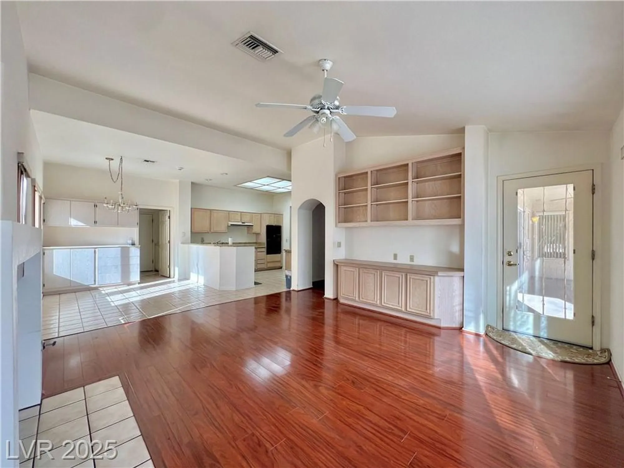 Property Slideshow image 14 of 33 | 3012 morning ridge dr, Las Vegas, NV, 89134