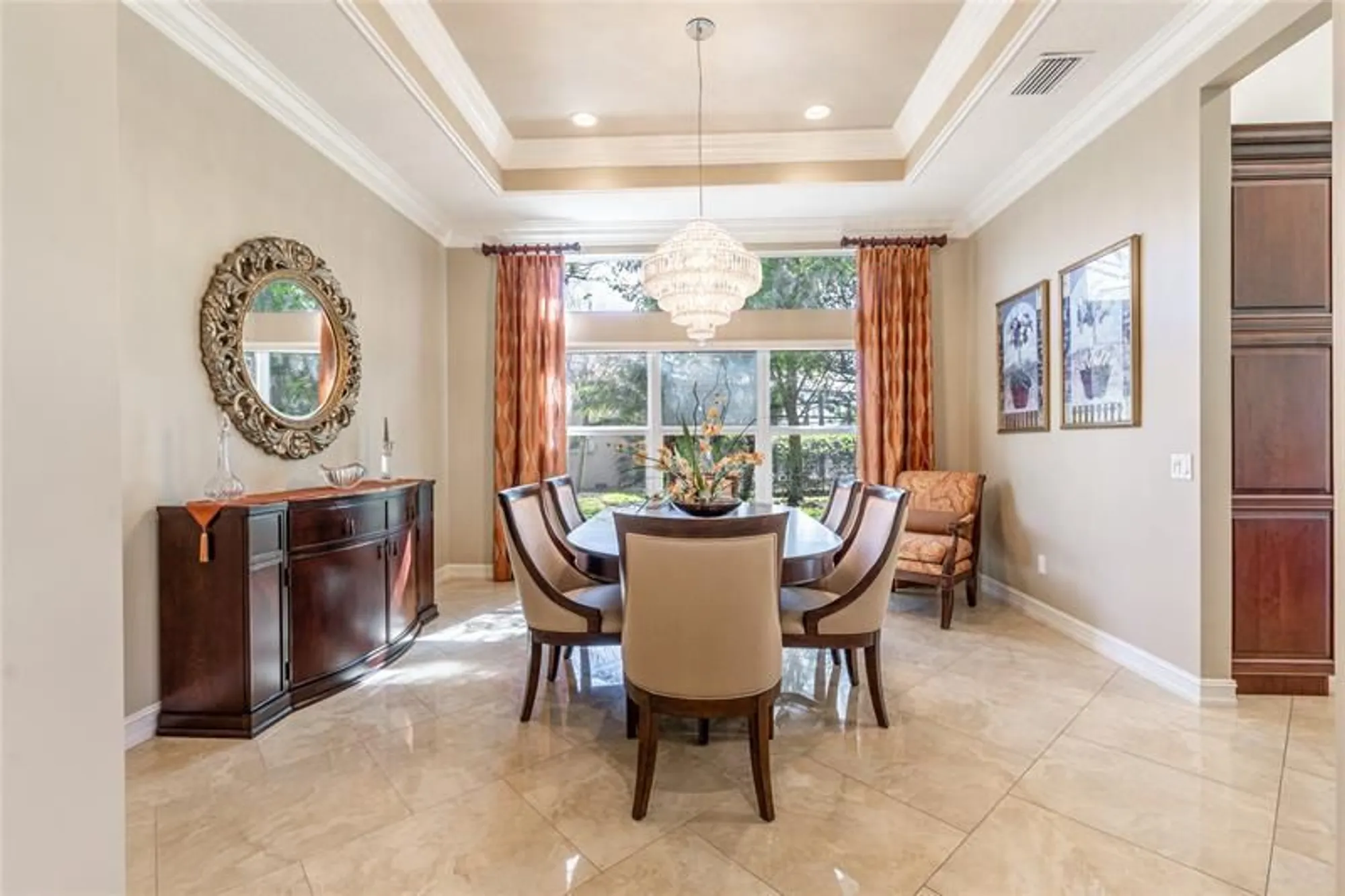 Property Slideshow image 13 of 40 | 10576 whitewind cir, Boynton Beach, FL, 33473