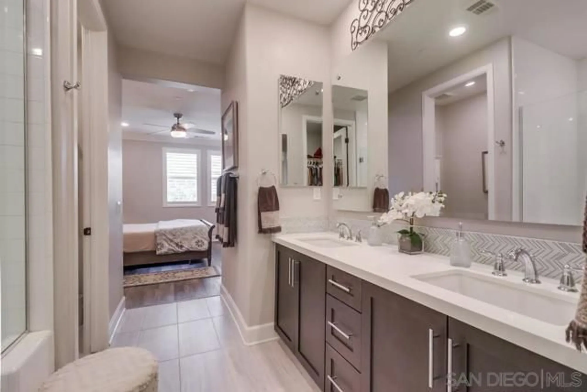 Property Slideshow image 20 of 40 | 16750 coyote bush dr unit 31, San Diego, CA, 92127