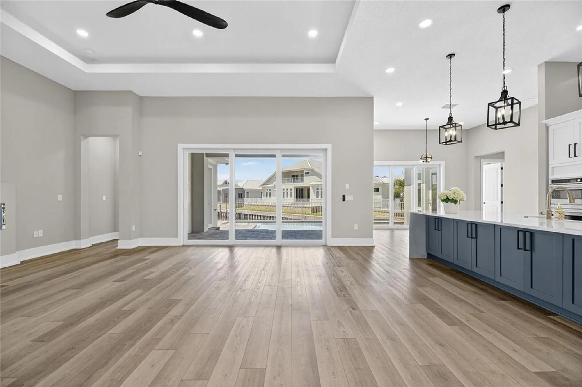 Property Slideshow image 14 of 91 | 614 pinckney dr, Apollo Beach, FL, 33572