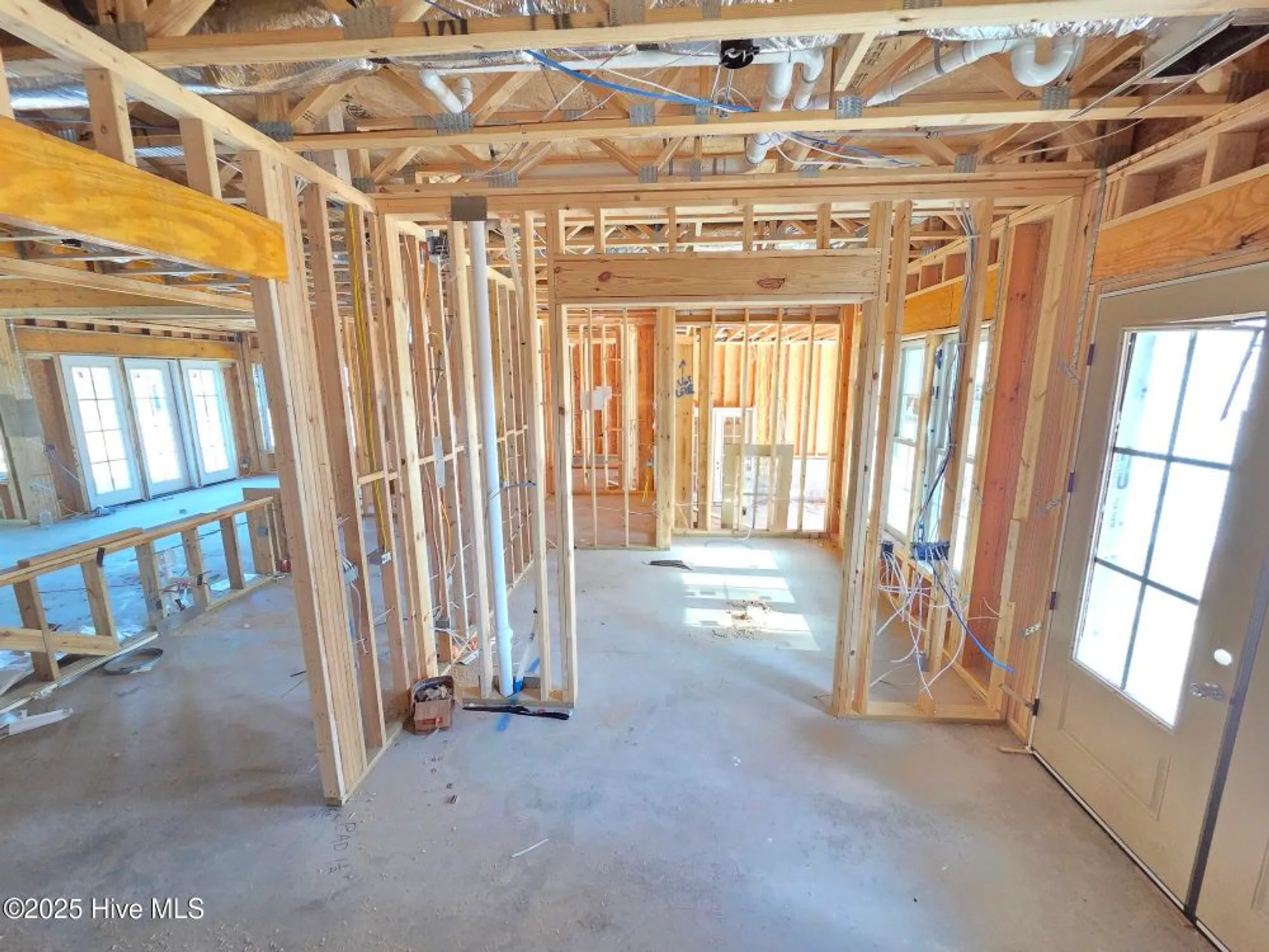 Property Slideshow image 23 of 71 | 2611 mariners way, Southport, NC, 28461