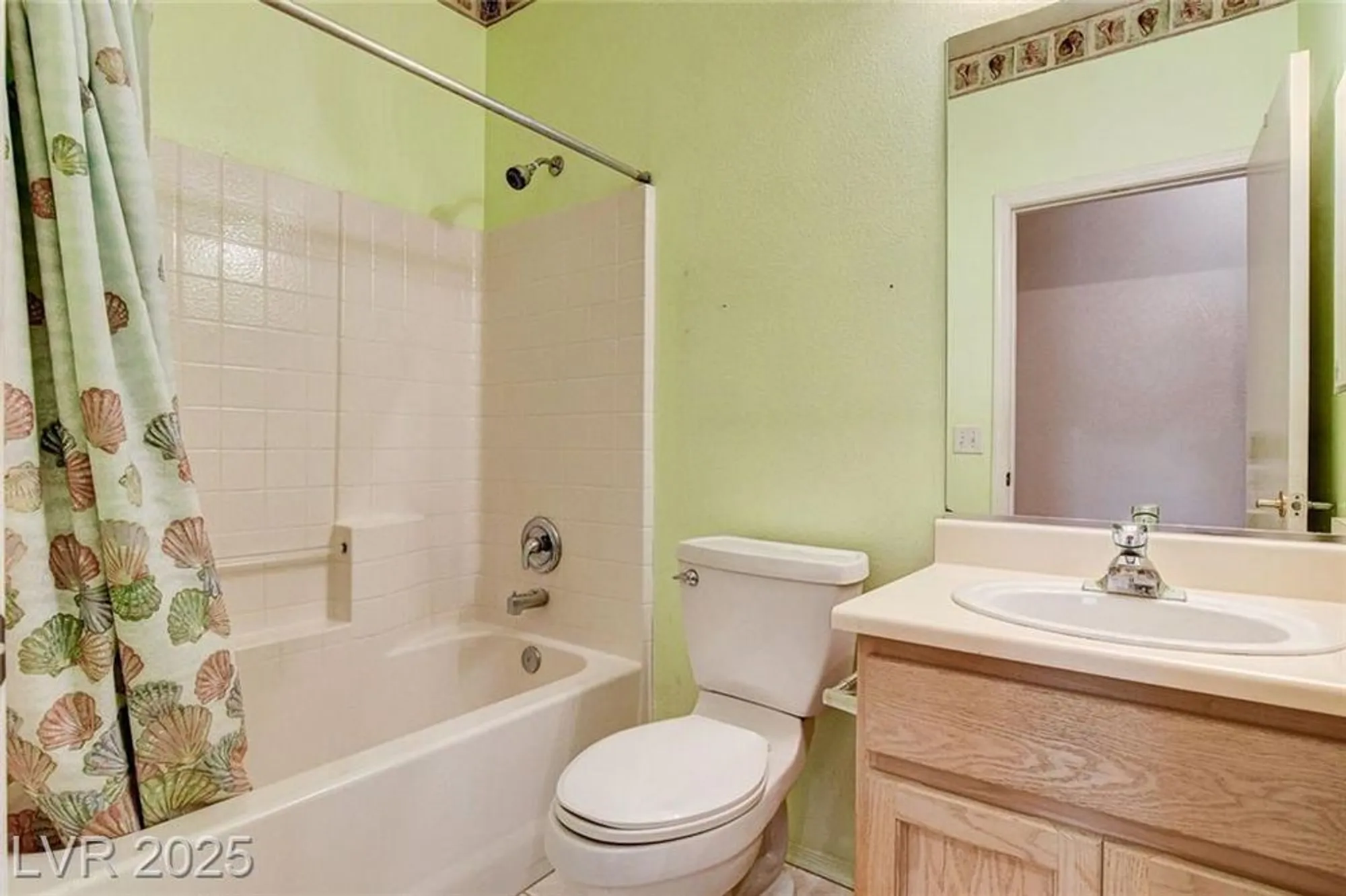 Property Slideshow image 26 of 32 | 2507 libretto ave, Henderson, NV, 89052