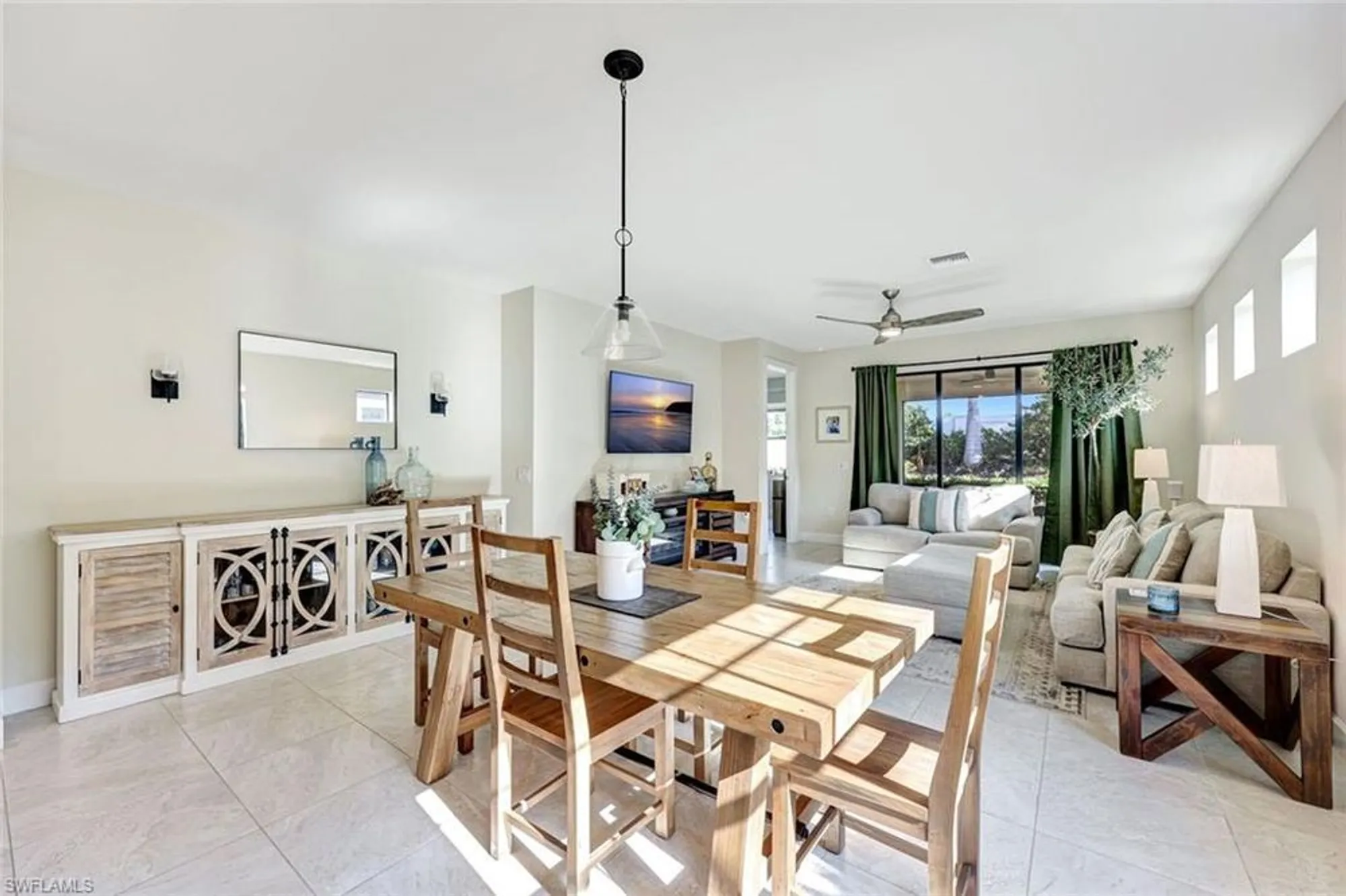 Property Slideshow image 11 of 32 | 12240 canal grande dr, Fort Myers, FL, 33913