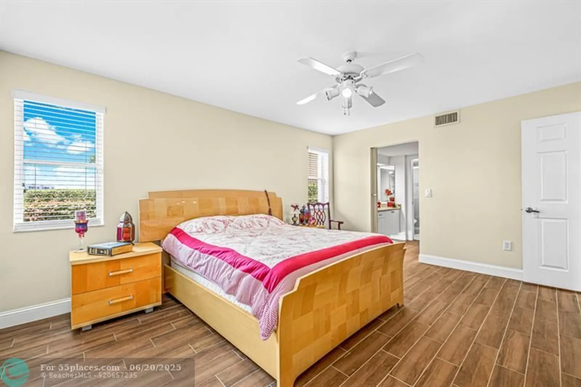 Property Slideshow image 15 of 31 | 7840 trent dr # 111, Tamarac, FL, 33321