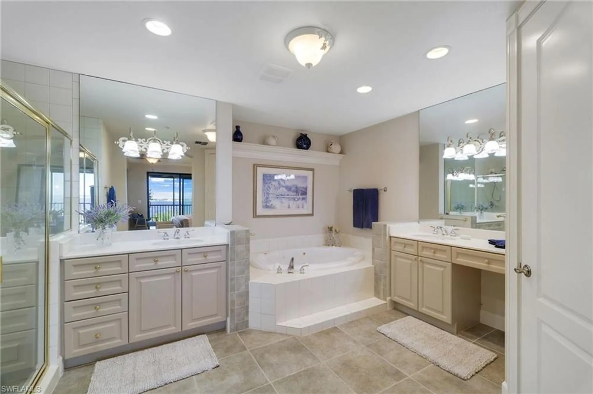 Property Slideshow image 18 of 38 | 11620 court of palms apt 303, Fort Myers, FL, 33908