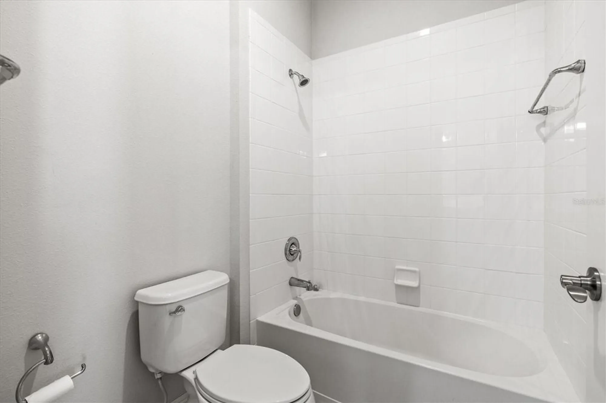 Property Slideshow image 34 of 85 | 12301 auburndale ct, Venice, FL, 34293