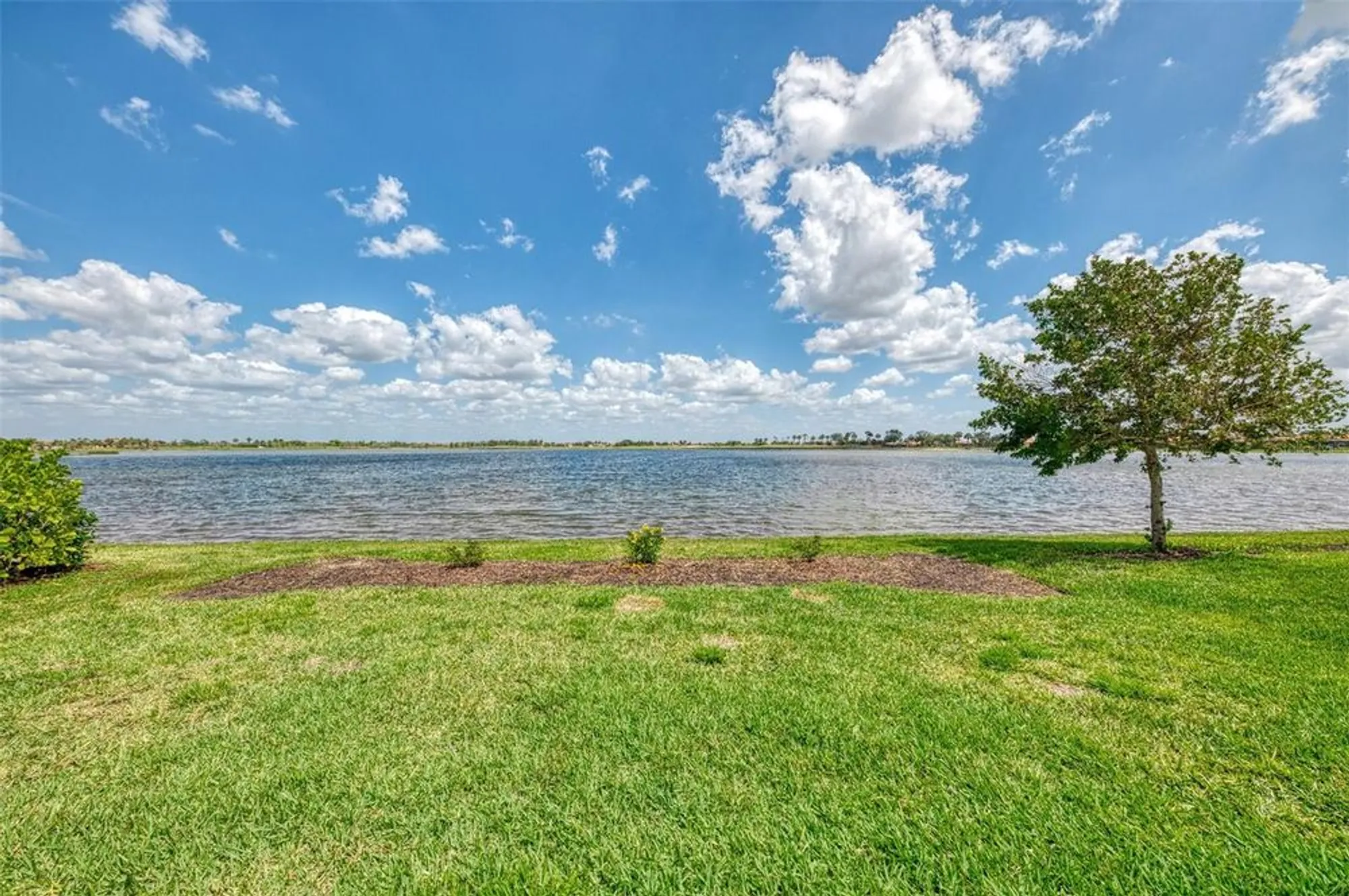 Property Slideshow image 52 of 95 | 24128 spartina dr, Venice, FL, 34293
