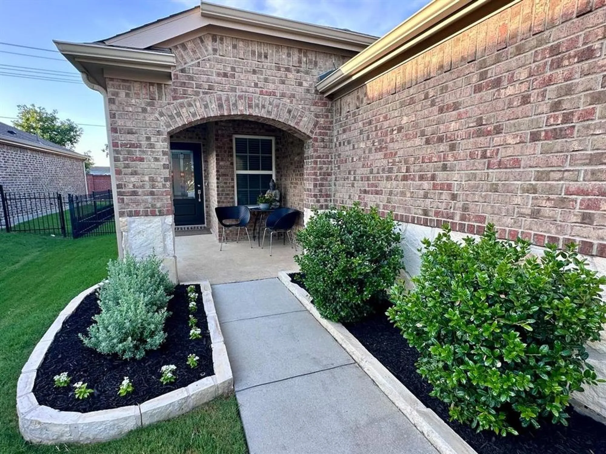 Property Slideshow image 6 of 23 | 1884 marsh point dr, Frisco, TX, 75036