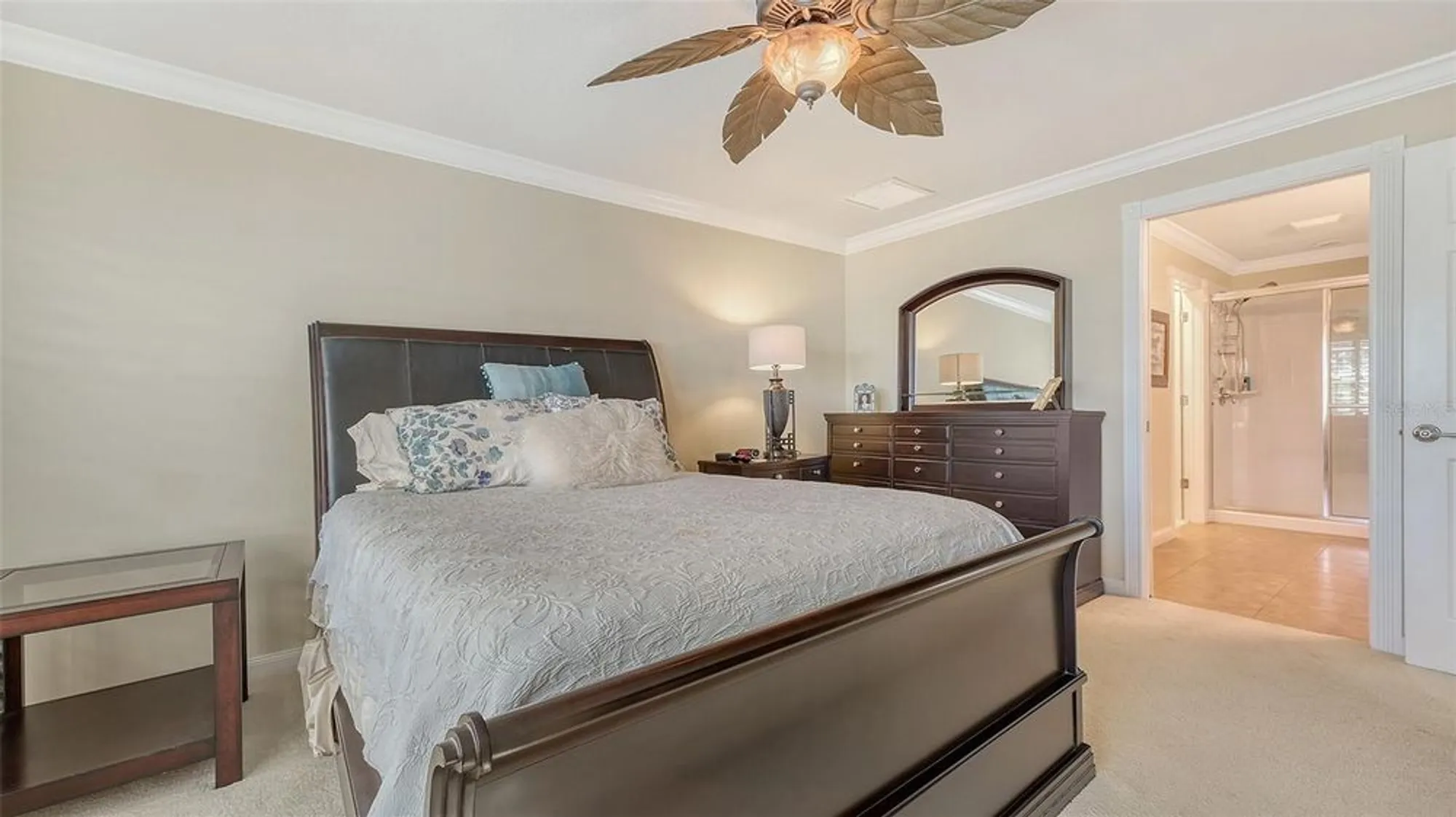 Property Slideshow image 19 of 43 | 5934 guarino dr, Sarasota, FL, 34238