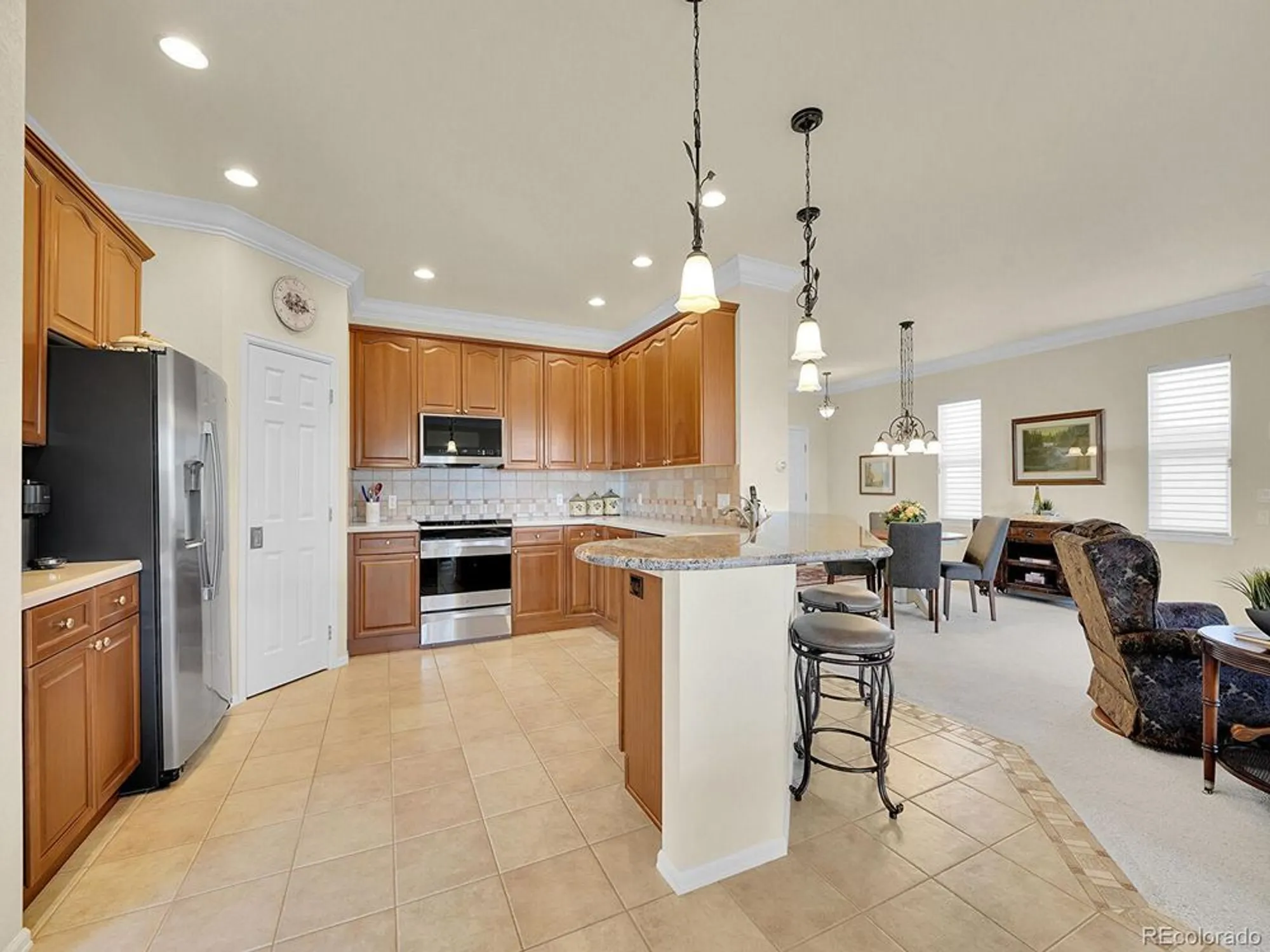 Property Slideshow image 10 of 49 | 23428 e long pl, Aurora, CO, 80016