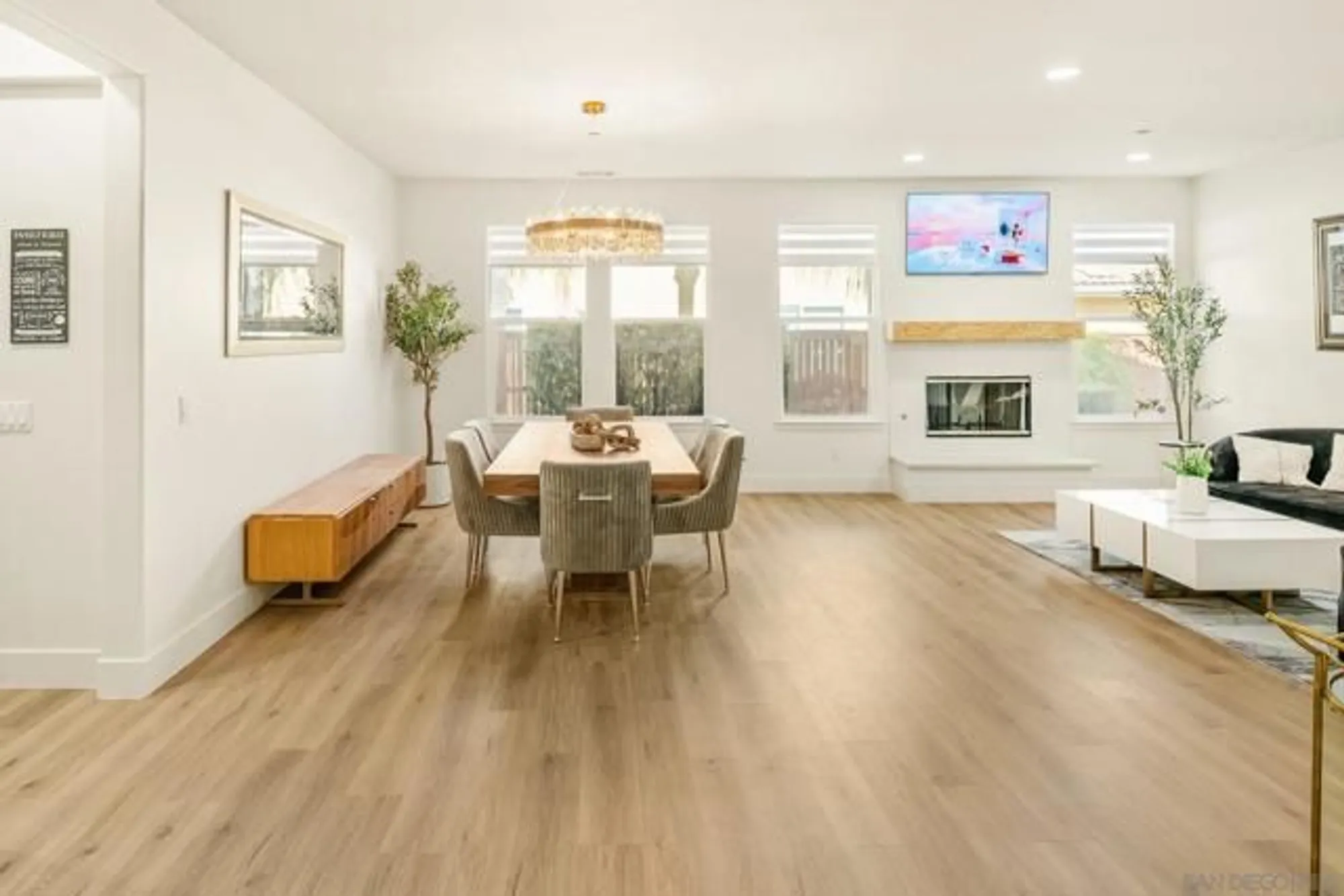 Property Slideshow image 9 of 61 | 10528 pinion trl, Escondido, CA, 92026