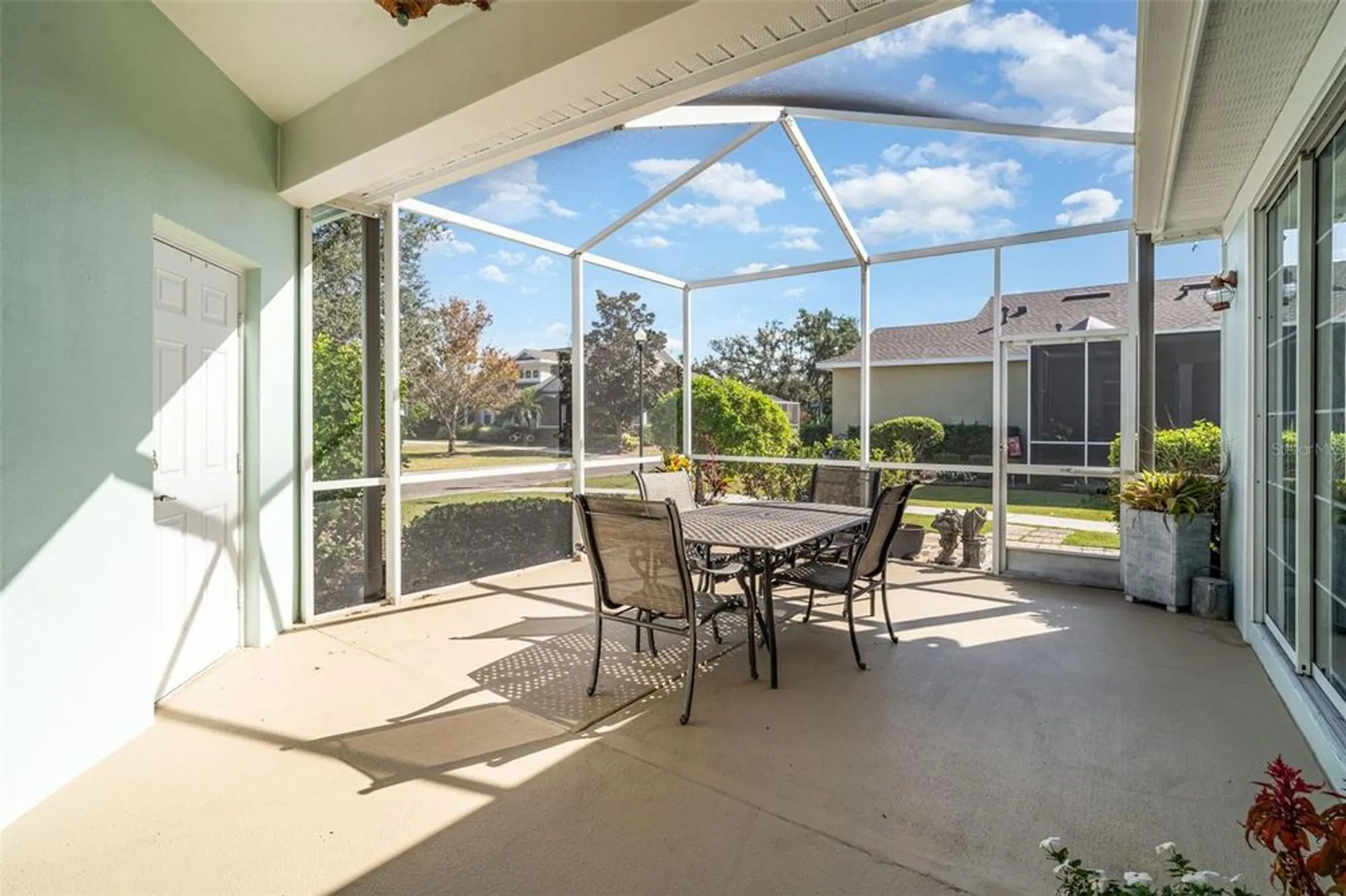 Property Slideshow image 27 of 50 | 302 latitude pl, Apollo Beach, FL, 33572