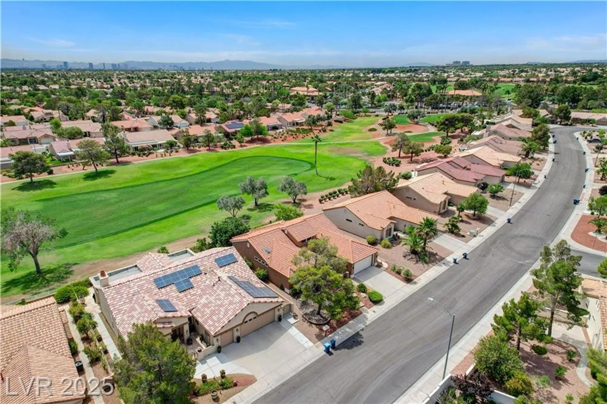 Property Slideshow image 77 of 80 | 2832 castle bar dr, Las Vegas, NV, 89134