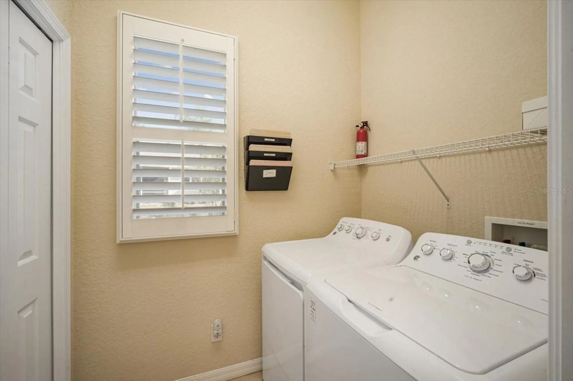 Property Slideshow image 24 of 35 | 2490 kensington greens dr, Sun City Center, FL, 33573