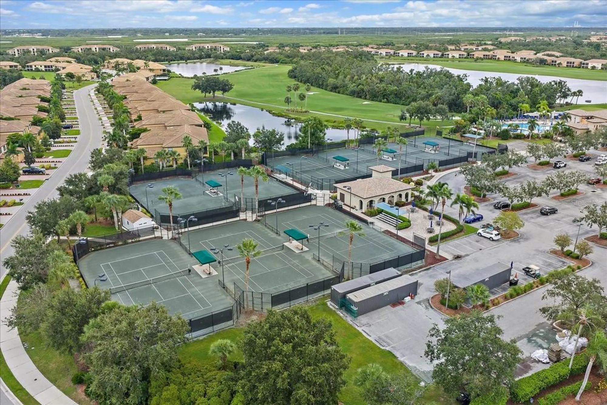 Property Slideshow image 41 of 46 | 131 river enclave ct, Bradenton, FL, 34212