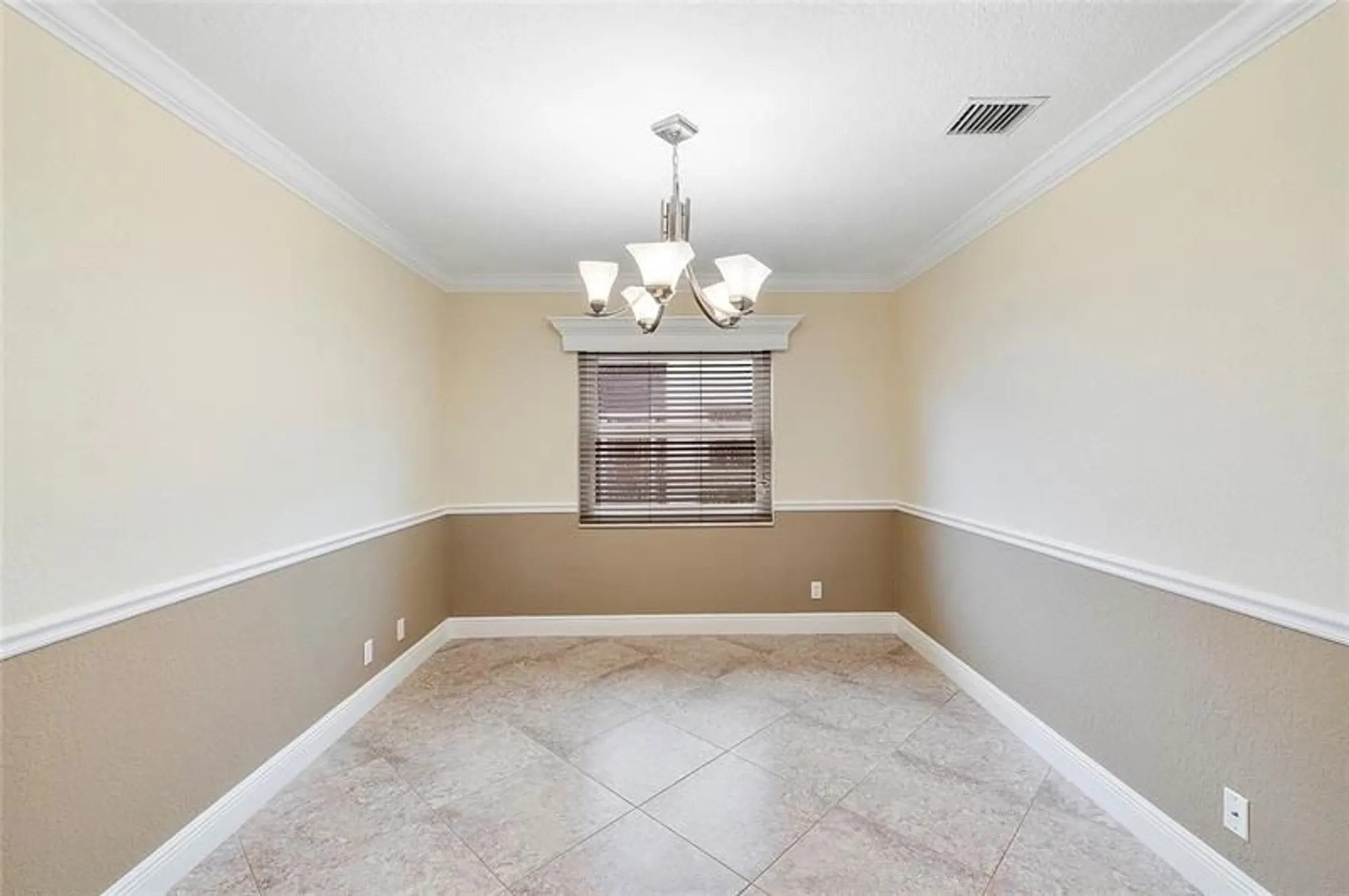 Property Slideshow image 17 of 43 | 120 sausalito dr, Boynton Beach, FL, 33436