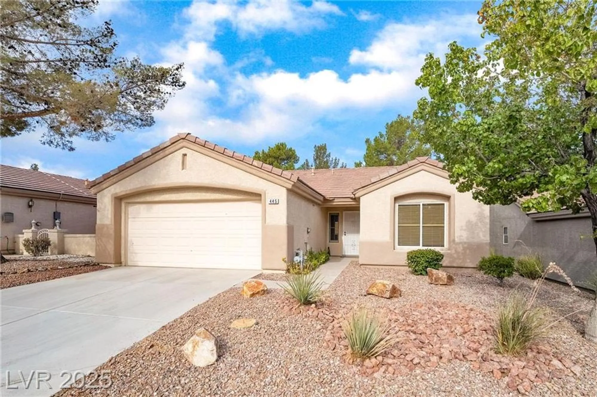 Property Slideshow image 4 of 33 | 445 golden state st, Henderson, NV, 89012