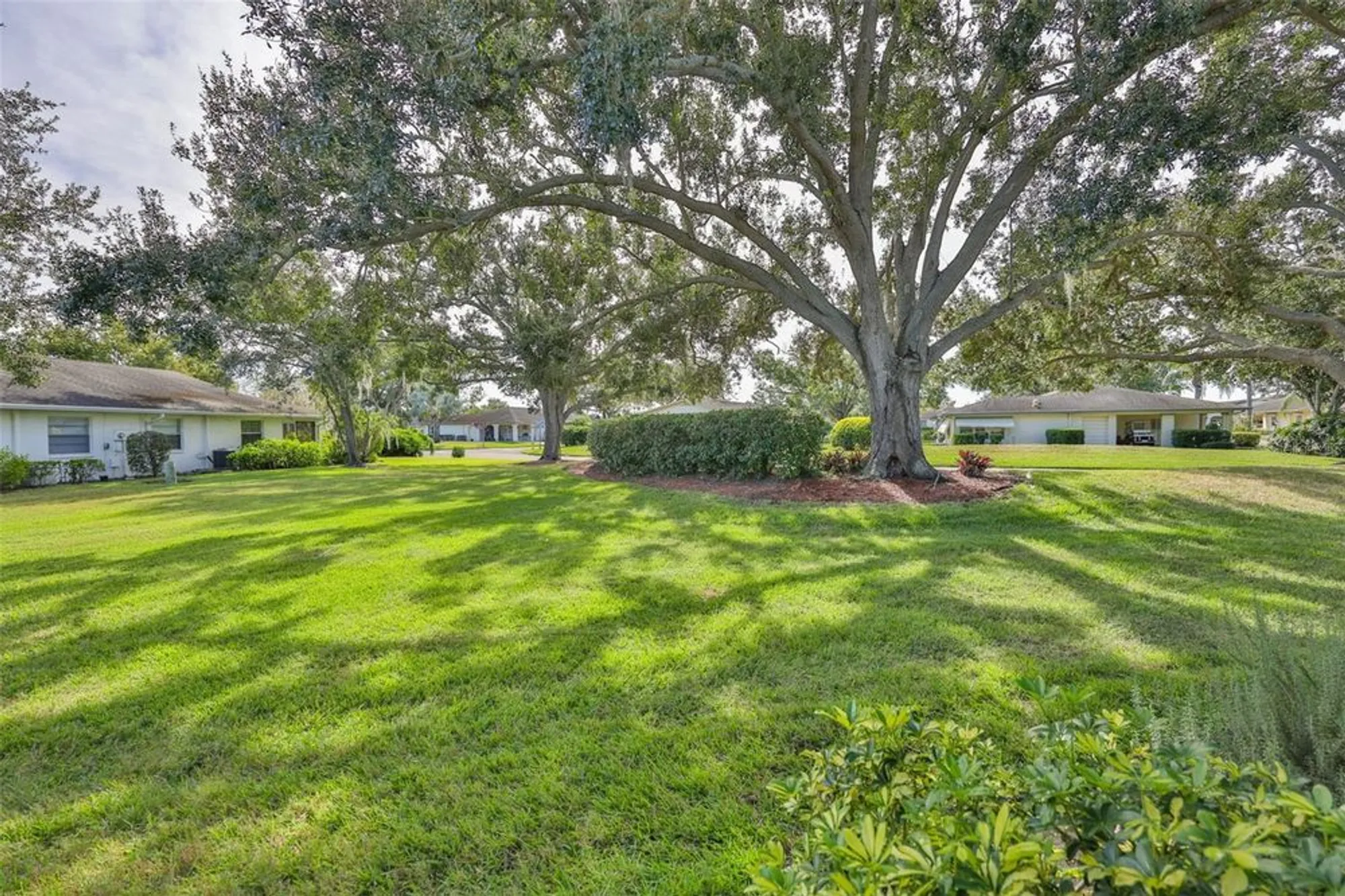 Property Slideshow image 33 of 94 | 2034 hawkhurst cir # 178, Sun City Center, FL, 33573