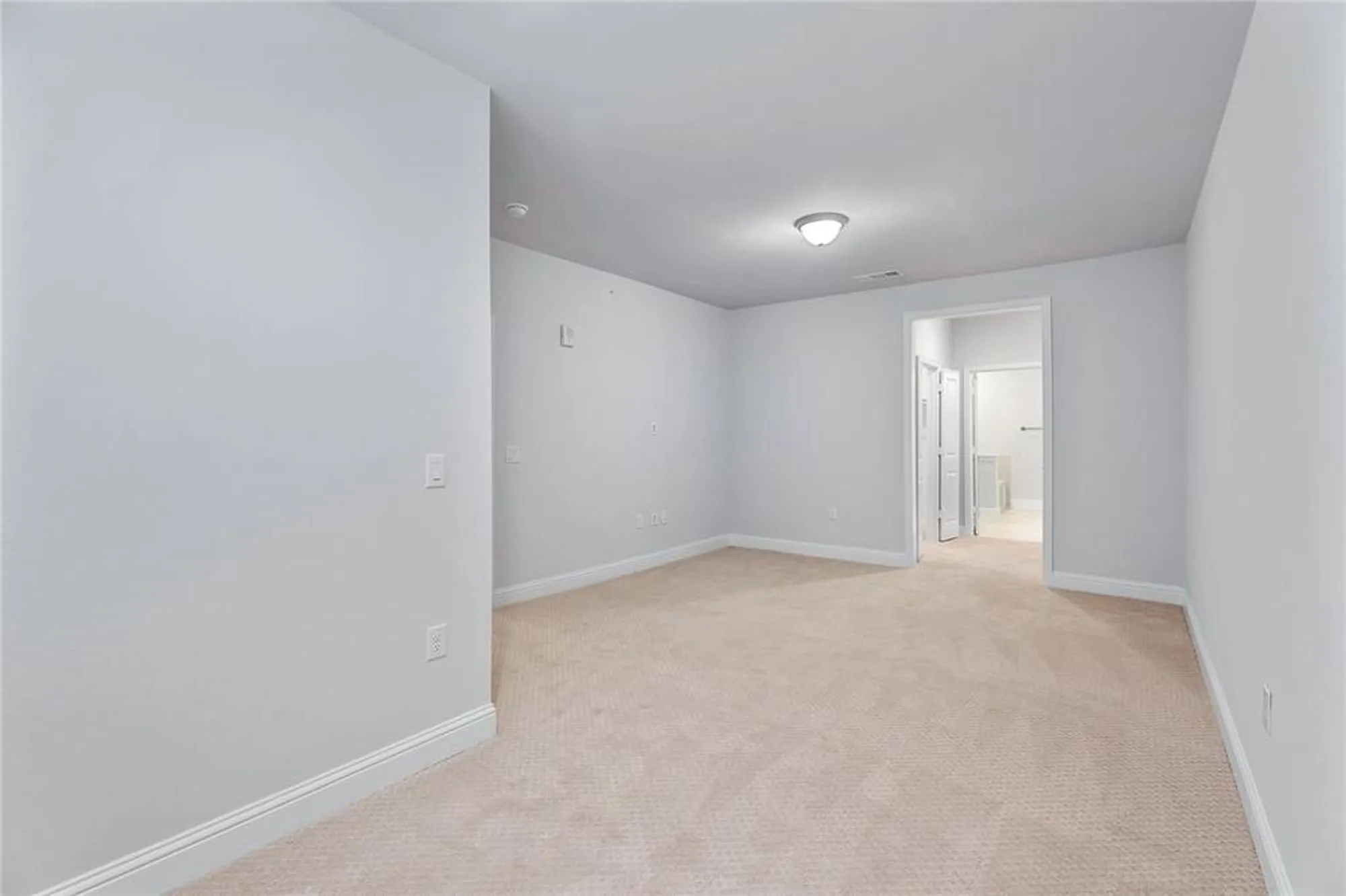 Property Slideshow image 12 of 23 | 651 n watters rd apt 3303, Allen, TX, 75013