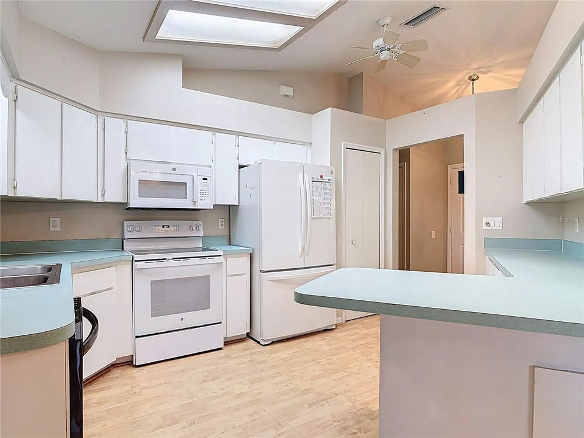 Property Slideshow image 15 of 67 | 5925 grass ct, Leesburg, FL, 34748