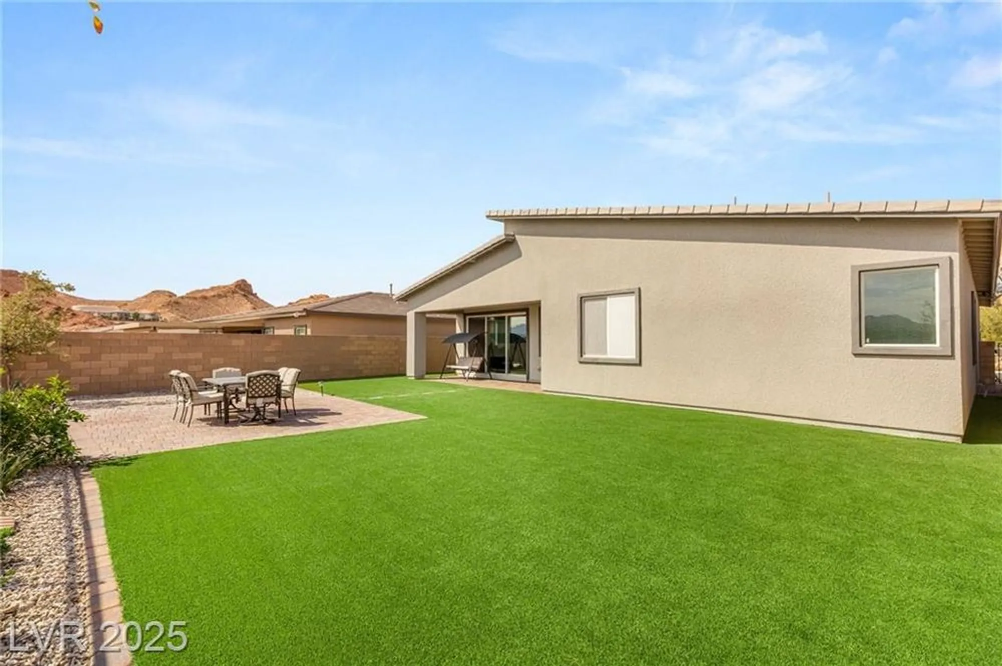 Property Slideshow image 32 of 42 | 116 juliette pointe ln, Henderson, NV, 89011