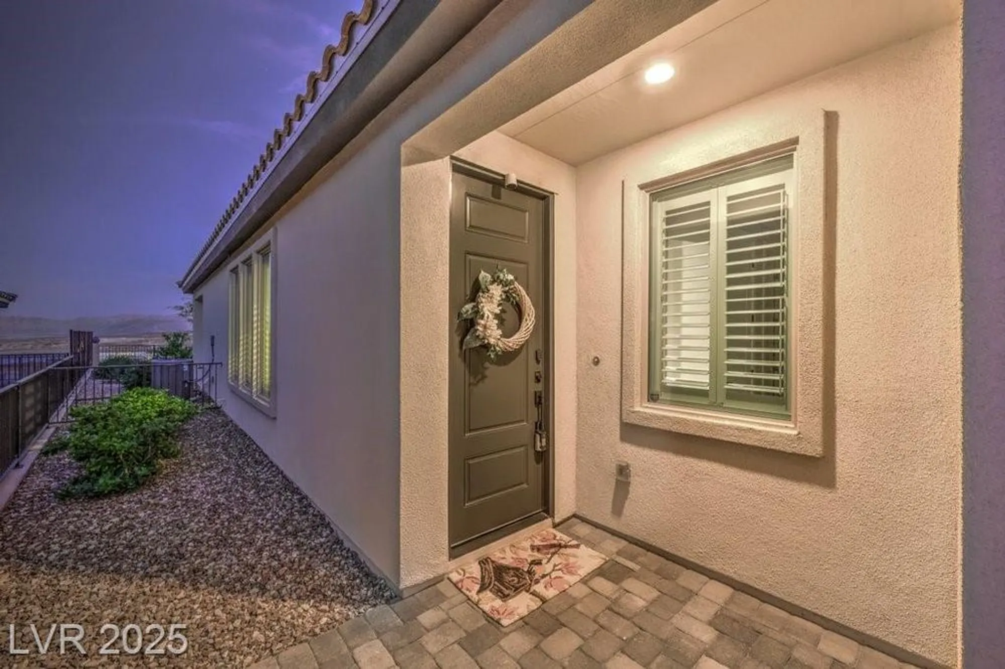 Property Slideshow image 5 of 48 | 70 lake bluff ct, Henderson, NV, 89011