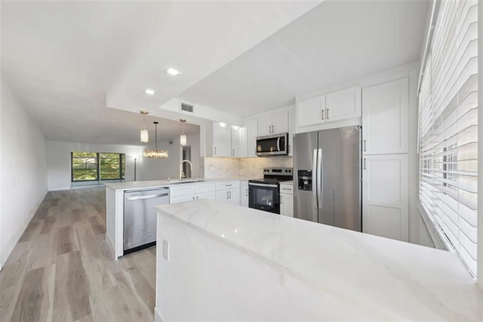 Property Slideshow image 5 of 34 | 3201 portofino pt d3, Coconut Creek, FL, 33066