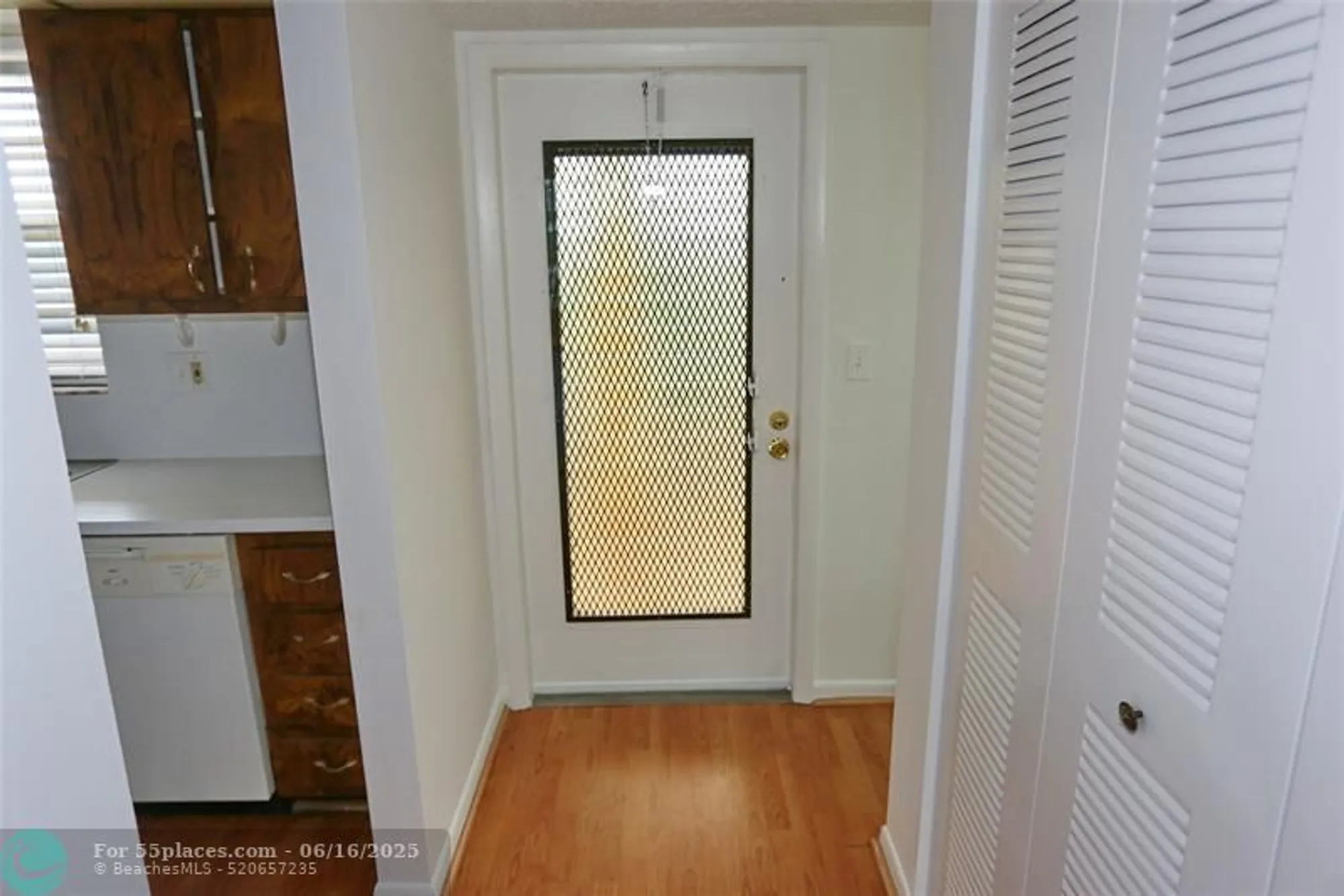 Property Slideshow image 6 of 30 | 6700 royal palm blvd apt 309, Margate, FL, 33063
