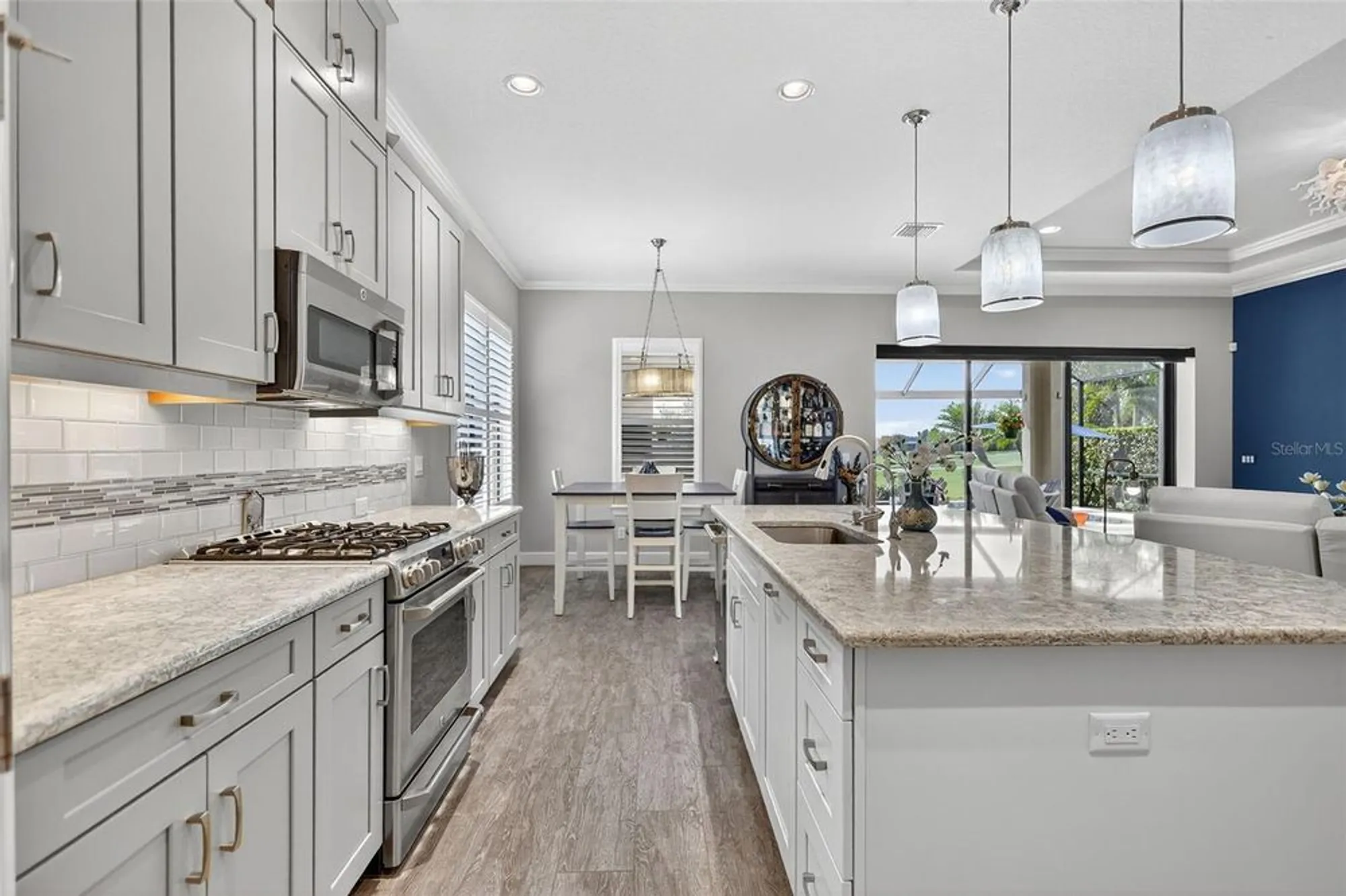 Property Slideshow image 16 of 87 | 13208 sorrento way, Bradenton, FL, 34211