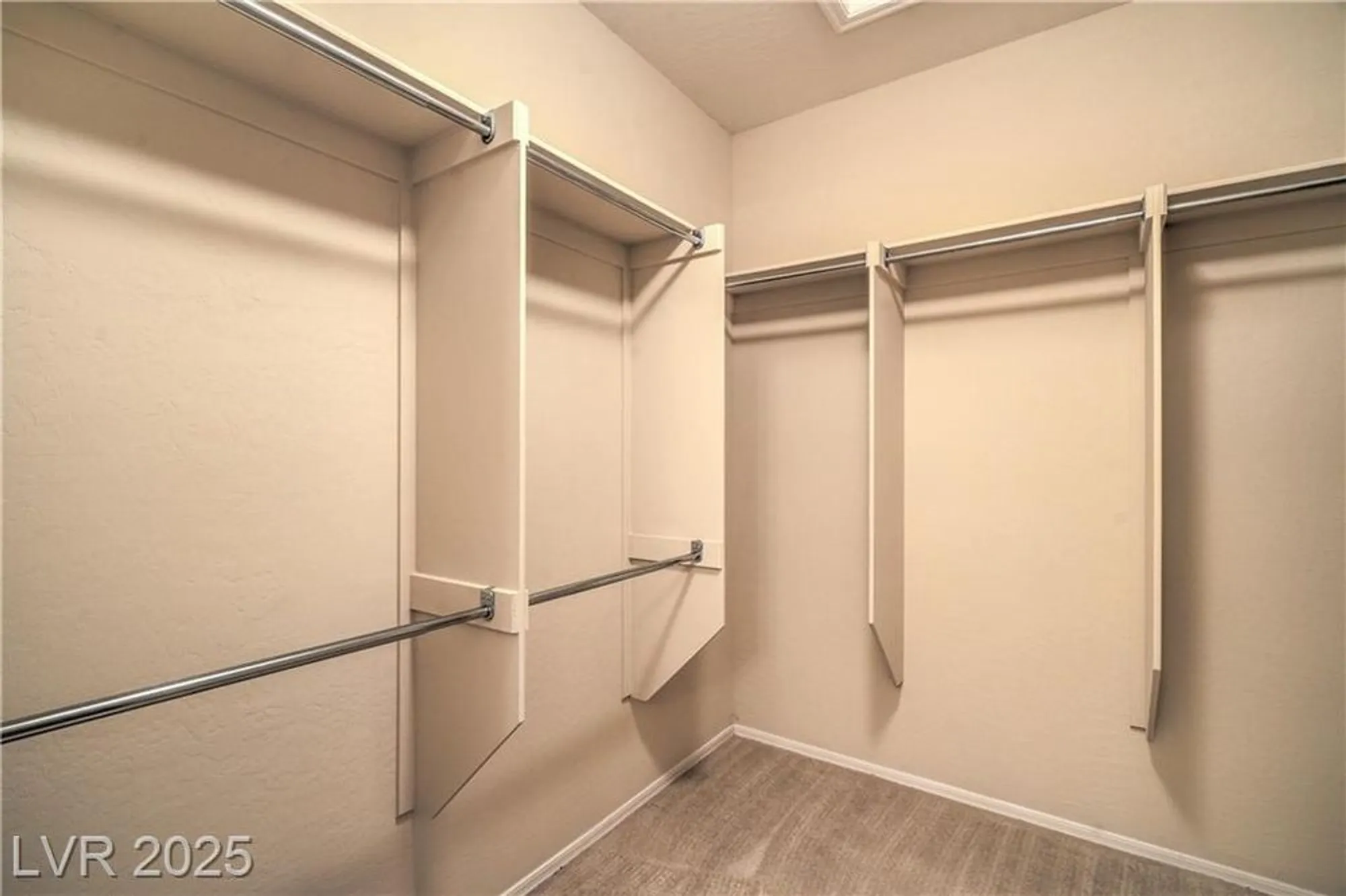 Property Slideshow image 18 of 55 | 2504 ashen light dr, Henderson, NV, 89044