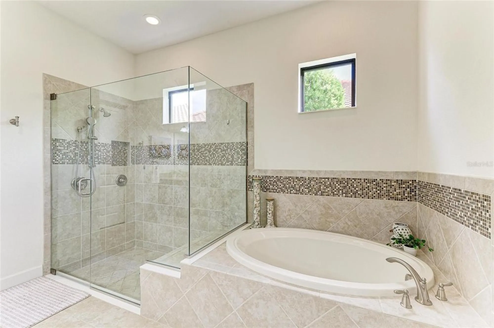 Property Slideshow image 30 of 94 | 4632 benito ct, Lakewood Ranch, FL, 34211