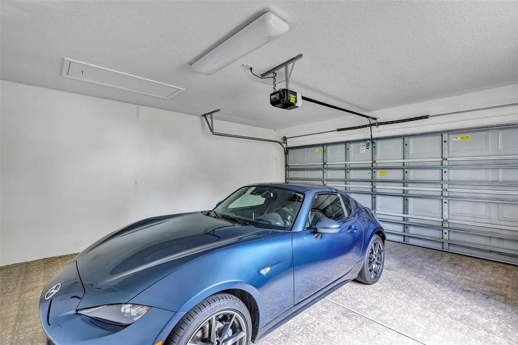 Property Slideshow image 38 of 48 | 1420 emerald dunes dr # 7, Sun City Center, FL, 33573