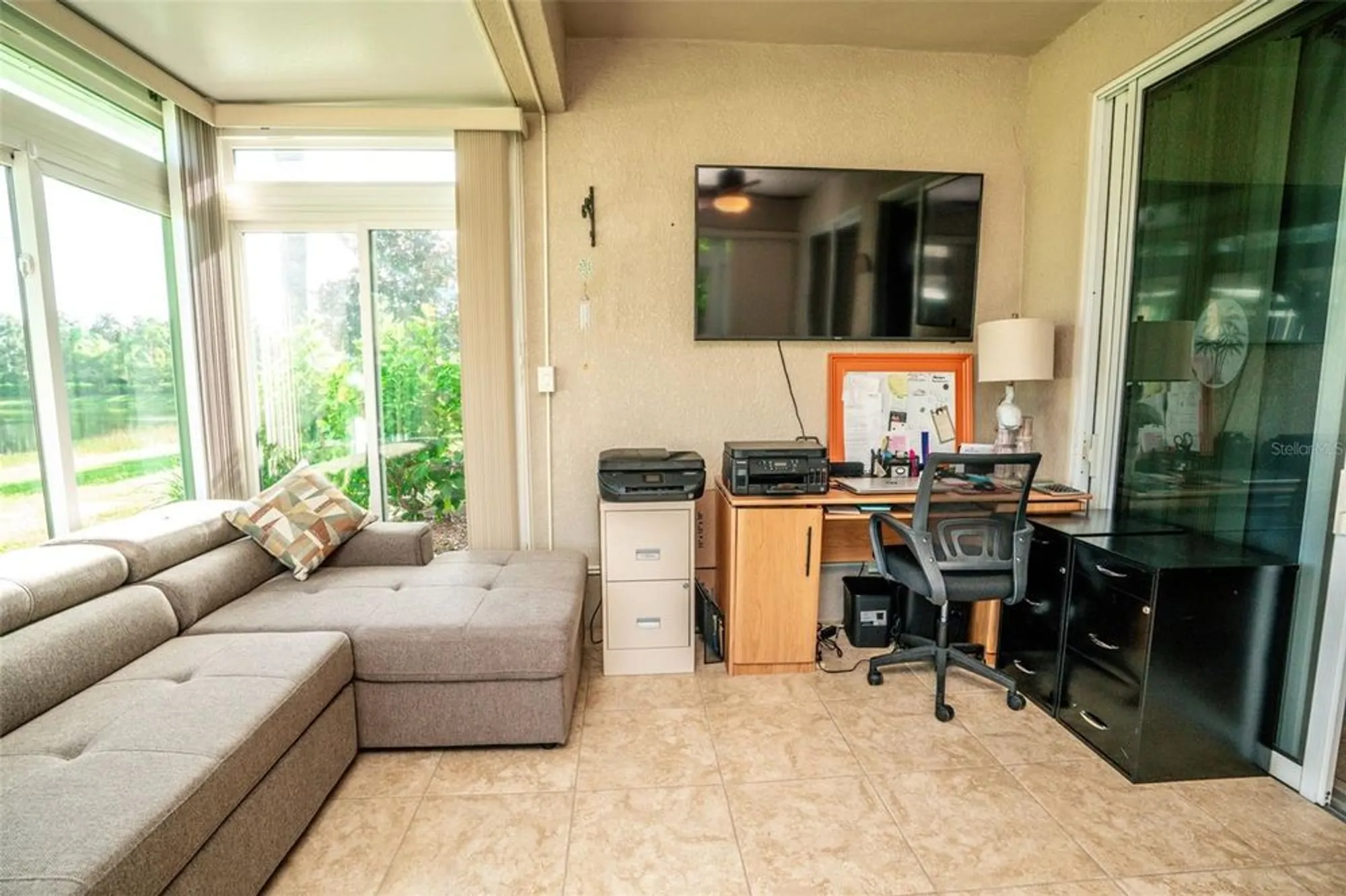 Property Slideshow image 25 of 39 | 2427 sifield greens way, Sun City Center, FL, 33573