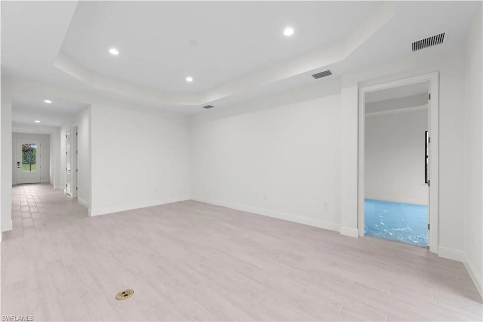 Property Slideshow image 9 of 33 | 13617 heritage preserve dr, Fort Myers, FL, 33905