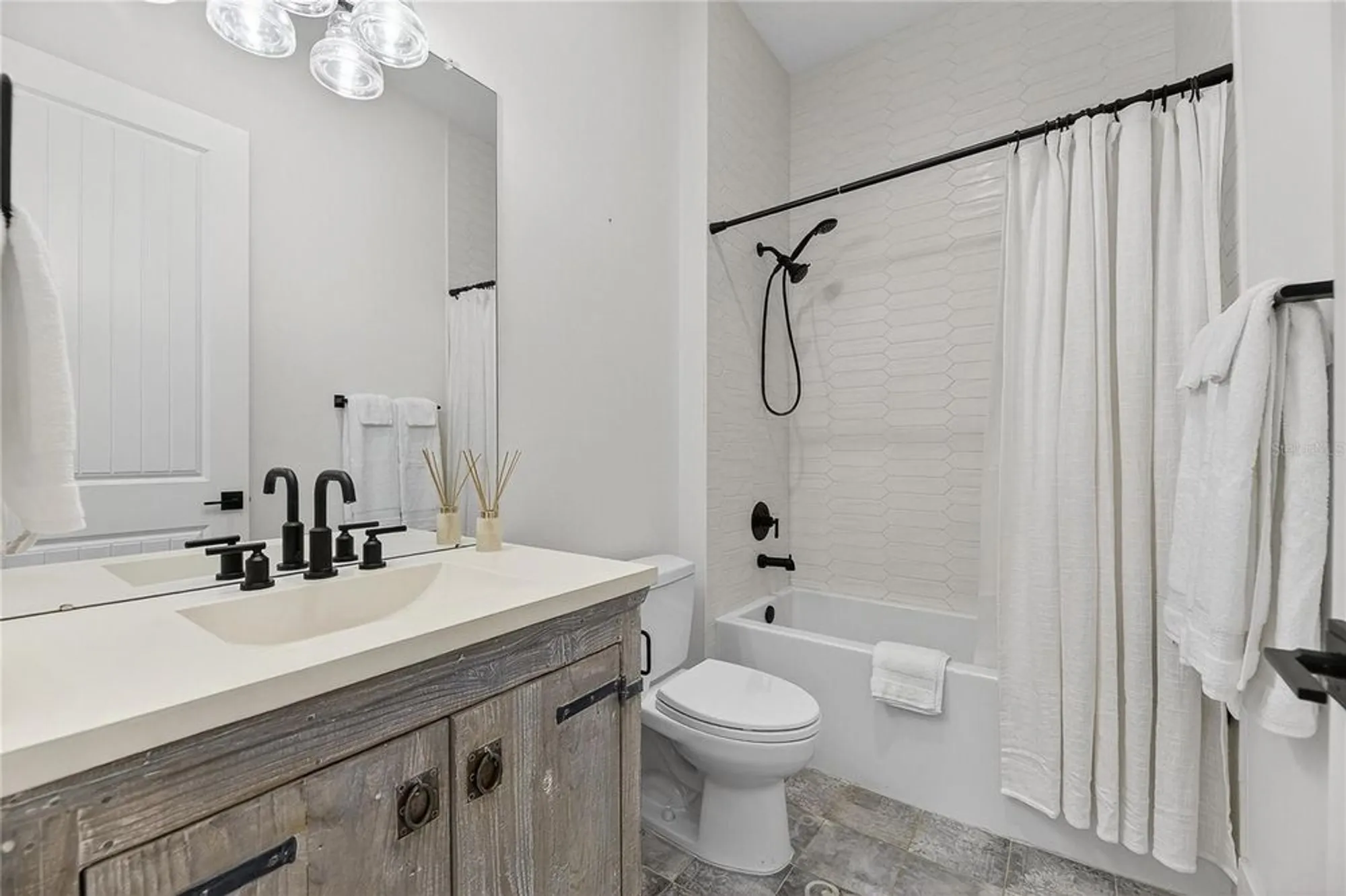 Property Slideshow image 44 of 92 | 5720 tybee island dr, Apollo Beach, FL, 33572