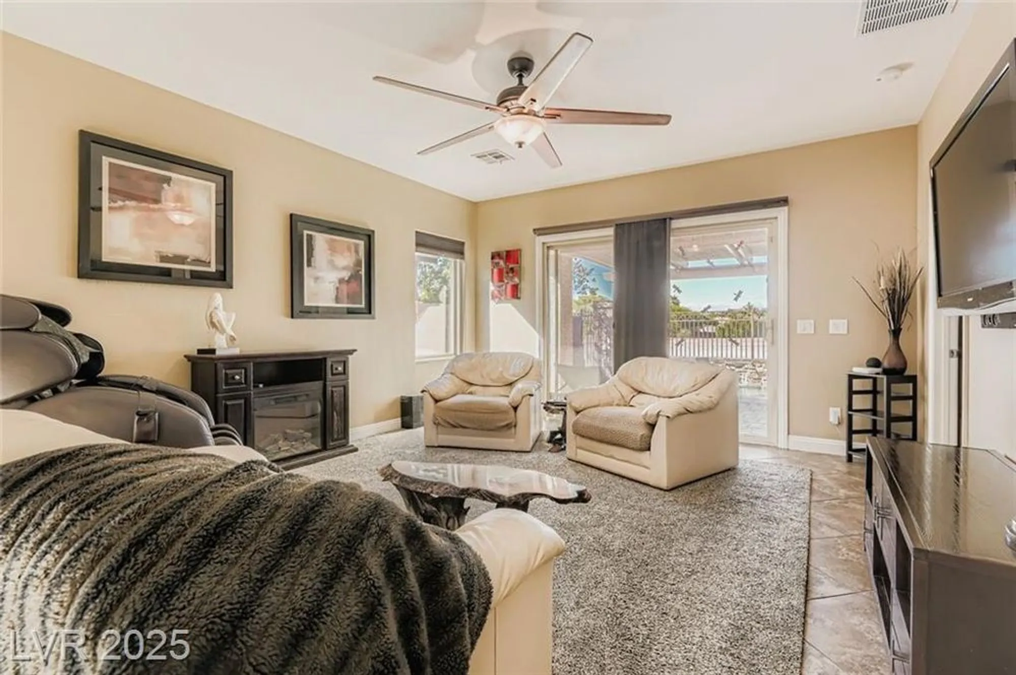 Property Slideshow image 3 of 45 | 3385 blue ribbon downs st, Las Vegas, NV, 89122