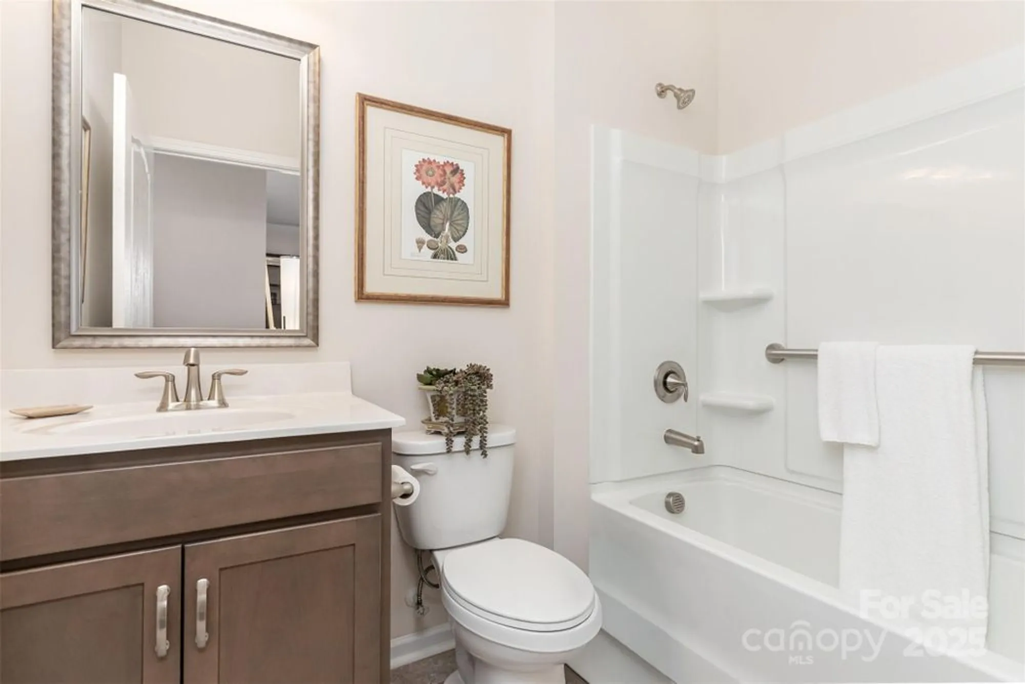 Property Slideshow image 21 of 25 | 959 sunrise ln, Fort Mill, SC, 29715