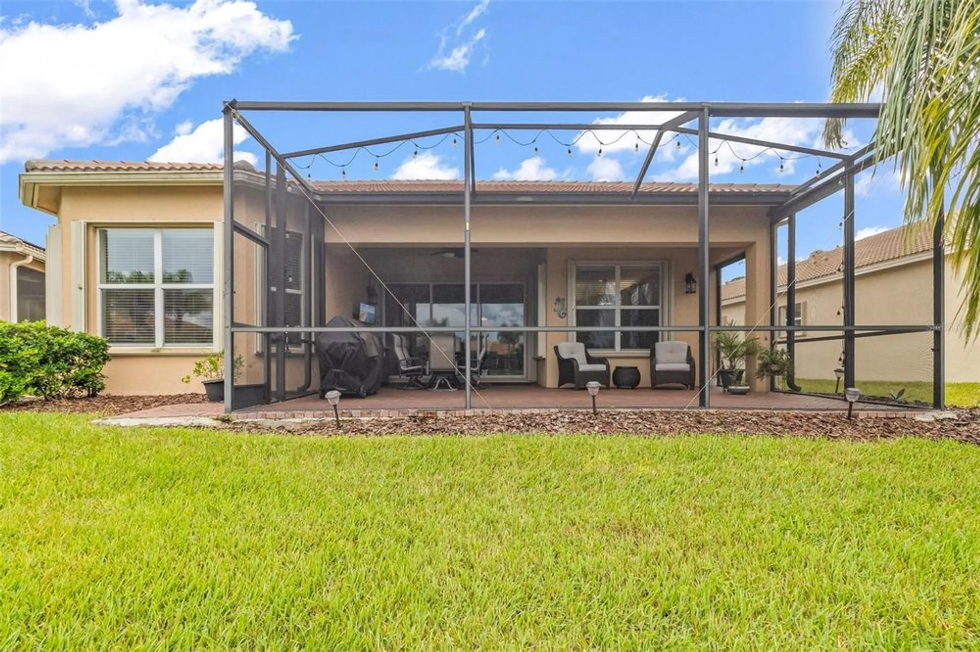 Property Slideshow image 43 of 49 | 16133 coquina bay ln, Wimauma, FL, 33598