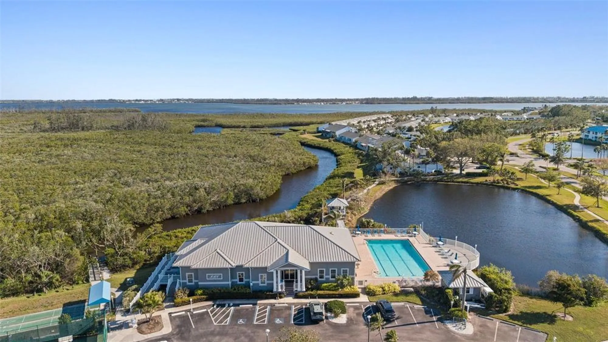 Property Slideshow image 35 of 52 | 1323 perico point cir # 107, Bradenton, FL, 34209