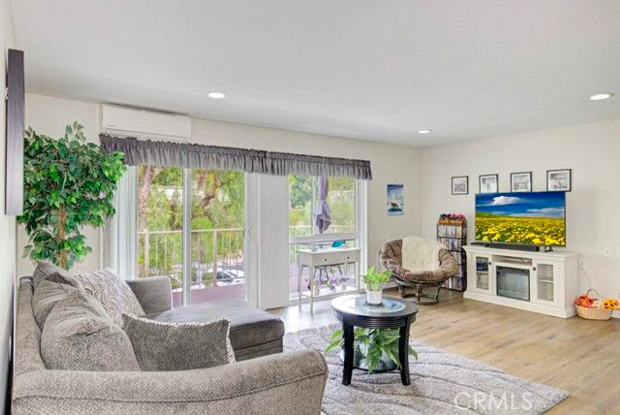 Property Slideshow image 4 of 41 | 662 via los altos n, Laguna Woods, CA, 92637