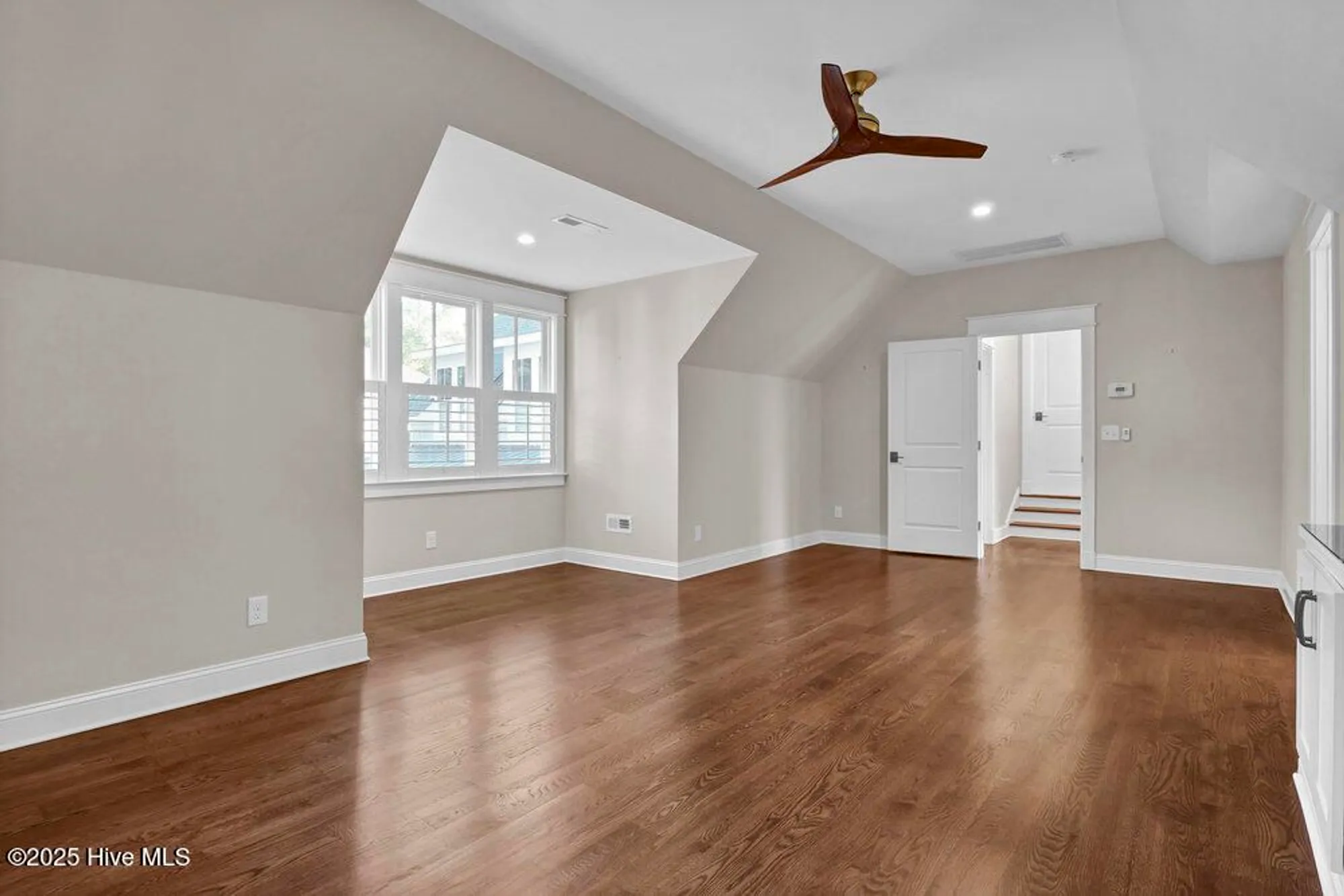 Property Slideshow image 52 of 128 | 3623 white cliffs dr, Castle Hayne, NC, 28429