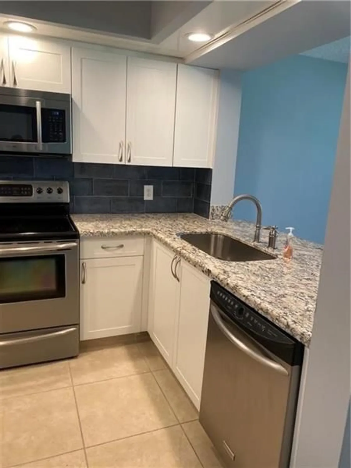 Property Slideshow image 2 of 16 | 1110 sw 125th ave apt 314m, Pembroke Pines, FL, 33027