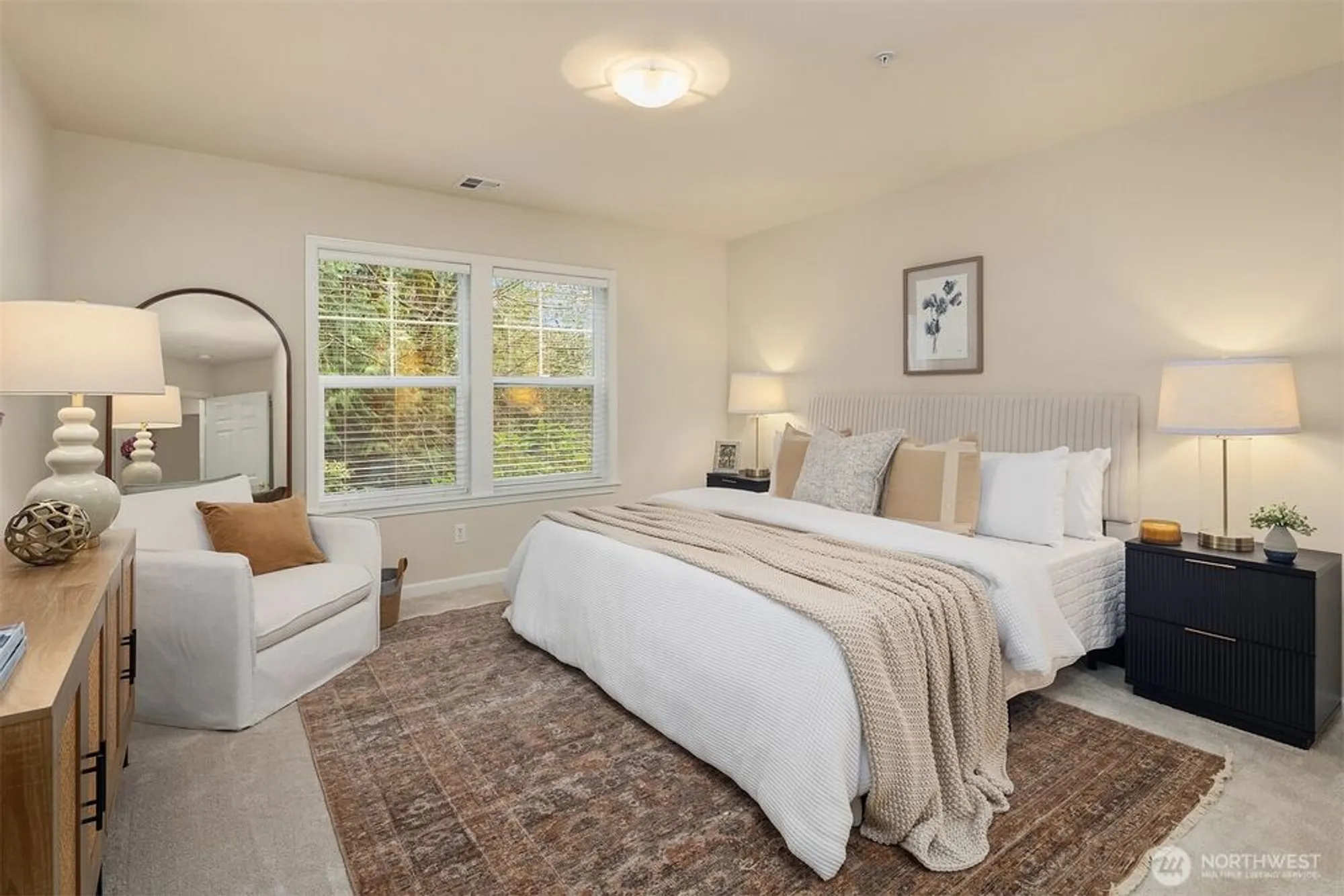 Property Slideshow image 20 of 40 | 4535 providence point pl 103, Issaquah, WA, 98029