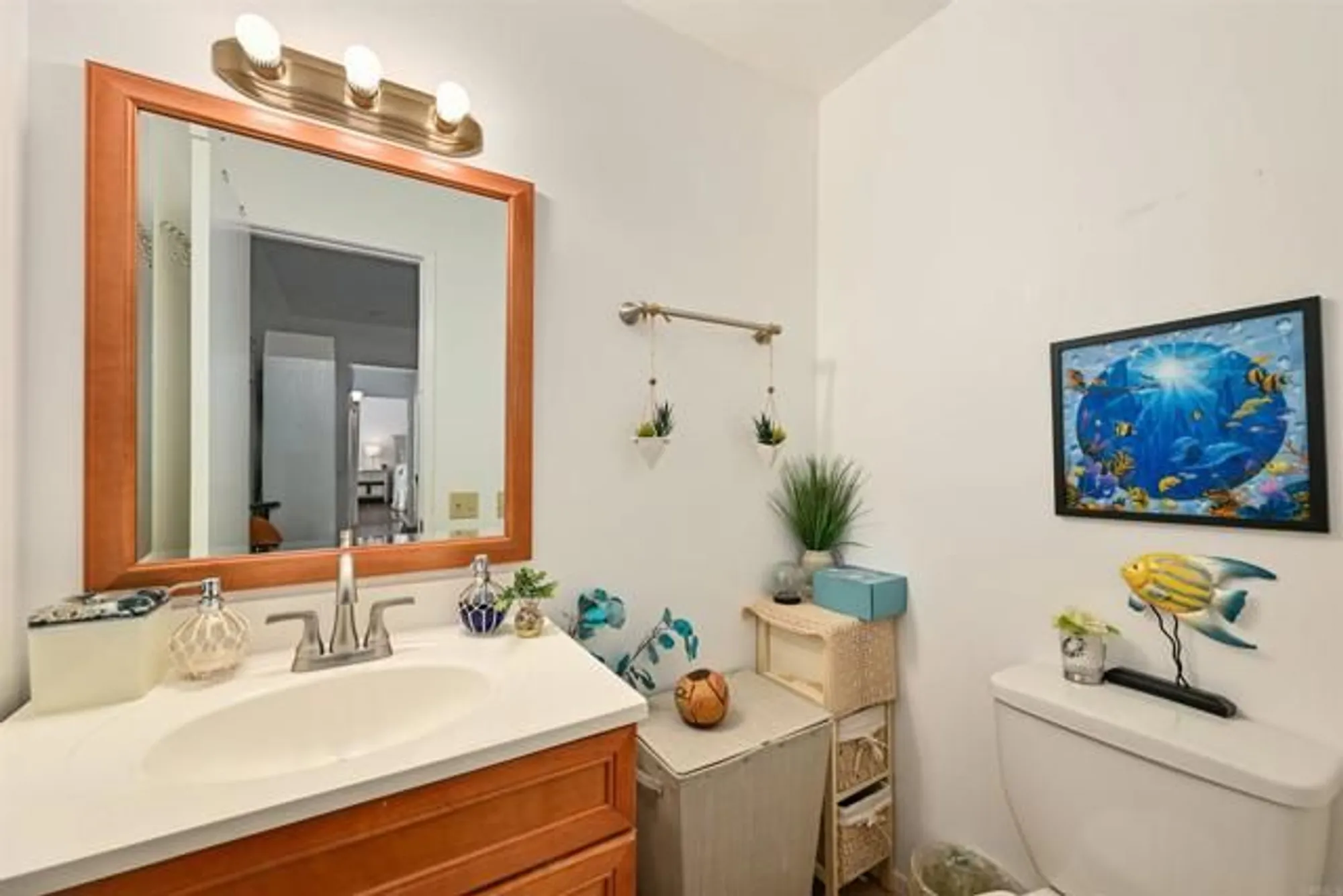 Property Slideshow image 18 of 29 | 3594 pear blossom dr, Oceanside, CA, 92057