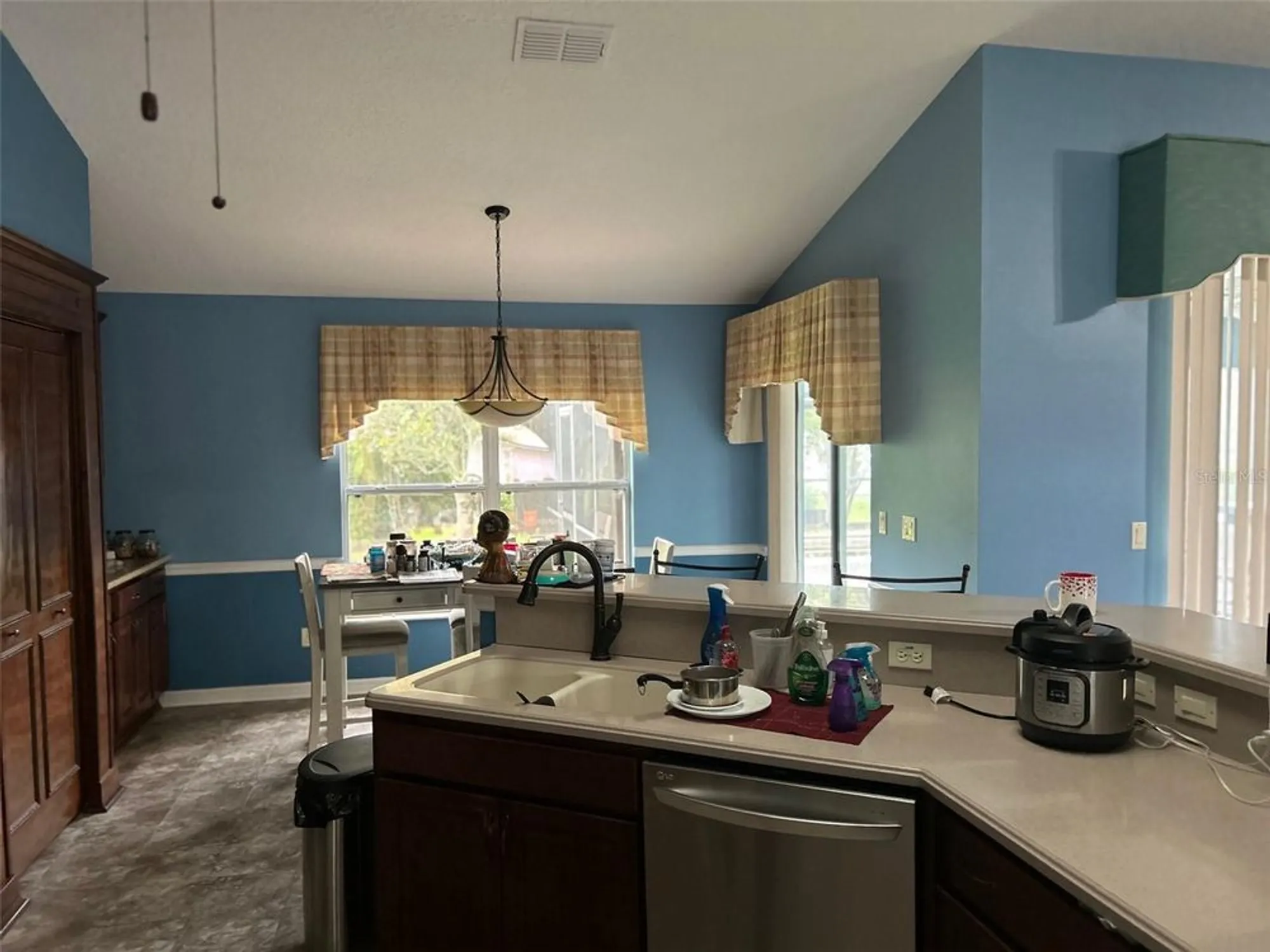 Property Slideshow image 10 of 33 | 5035 nw 32nd pl, Ocala, FL, 34482