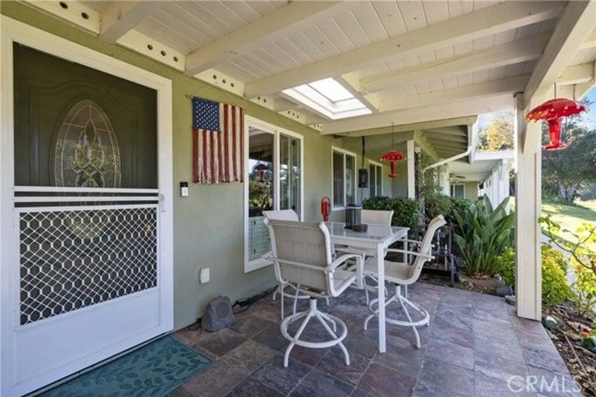 Property Slideshow image 34 of 57 | 19211 avenue of the oaks a, Newhall, CA, 91321