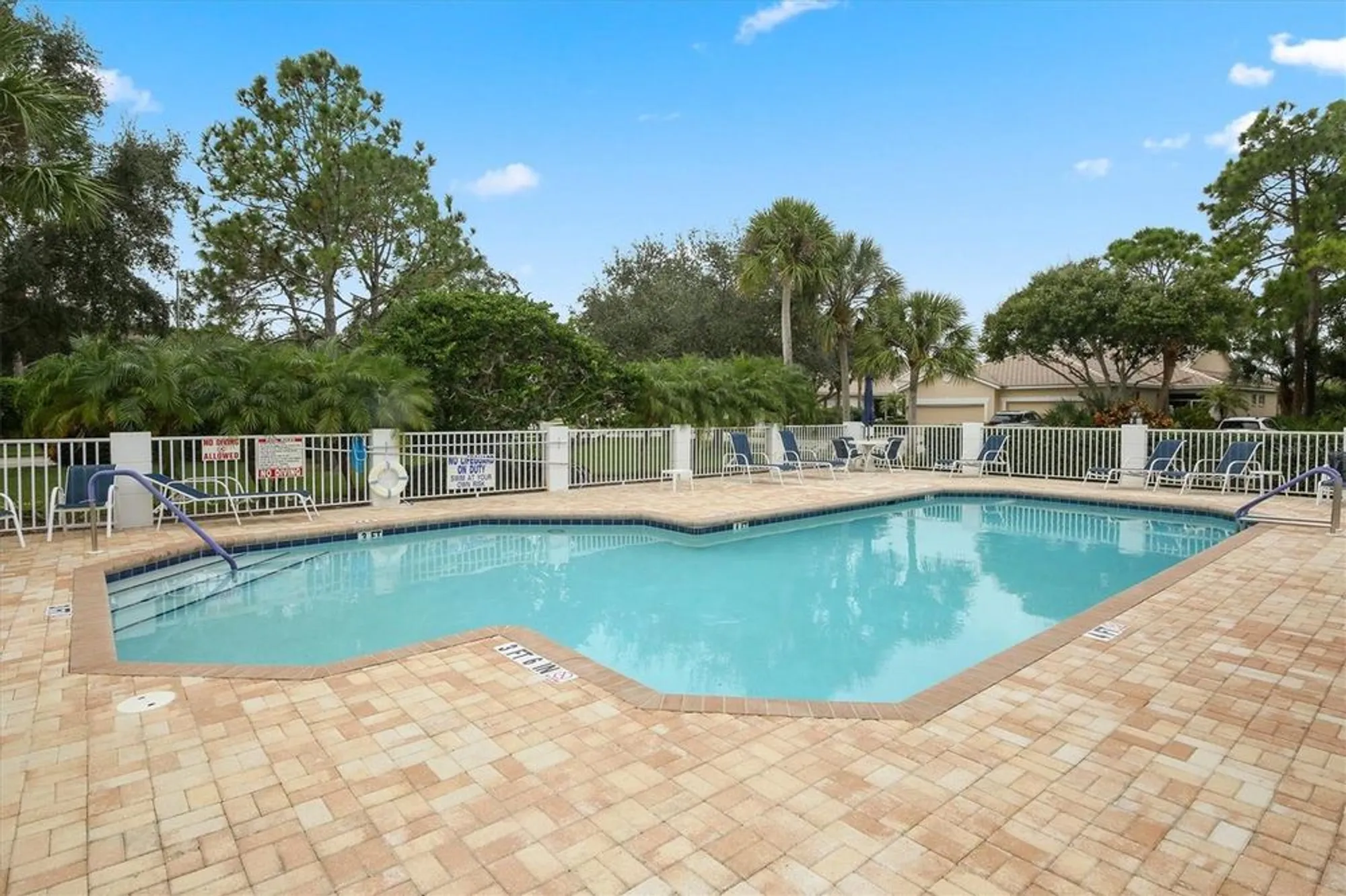 Property Slideshow image 42 of 57 | 1584 monarch dr, Venice, FL, 34293