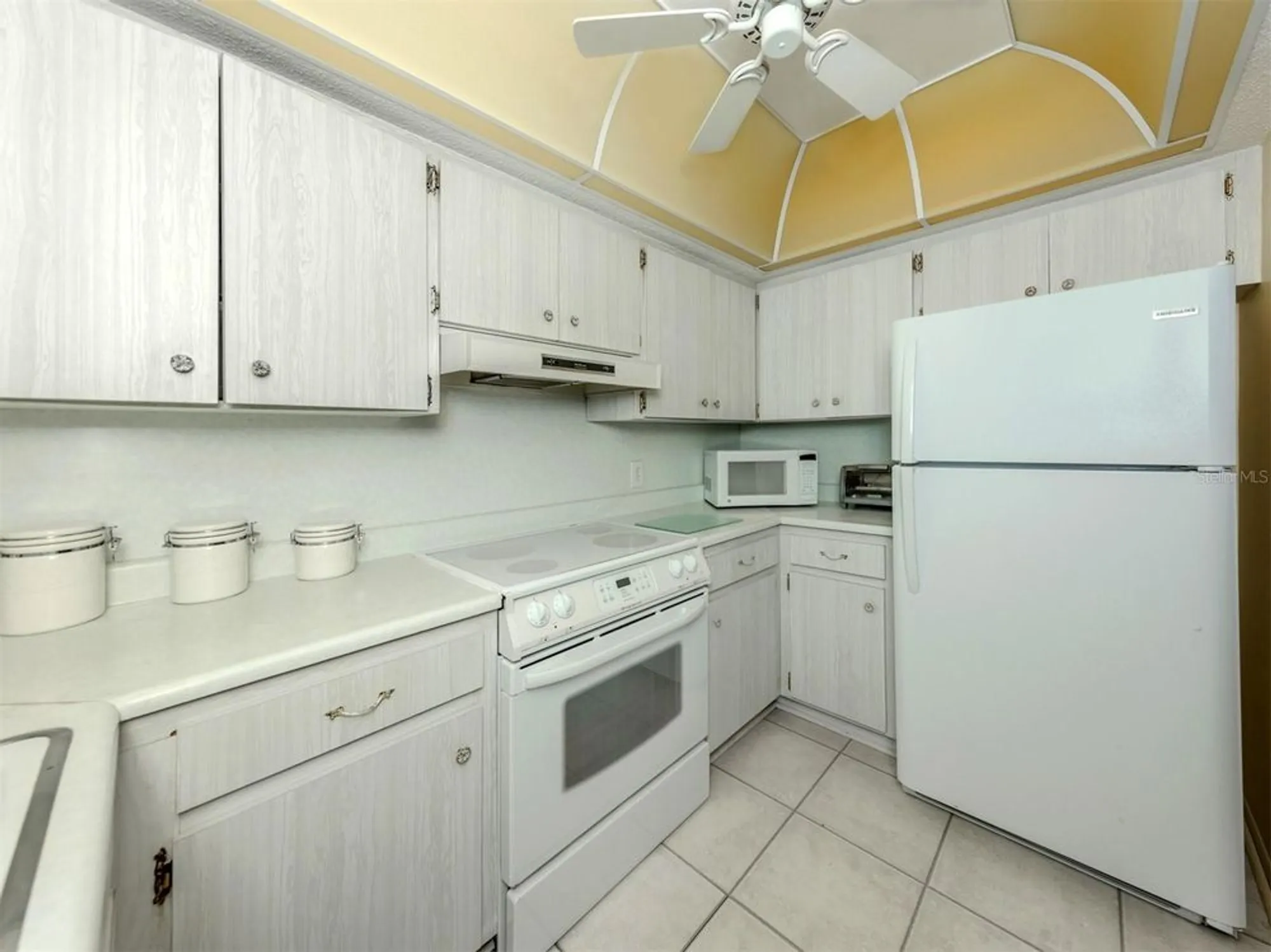 Property Slideshow image 9 of 48 | 168 the corso # 168, Venice, FL, 34285