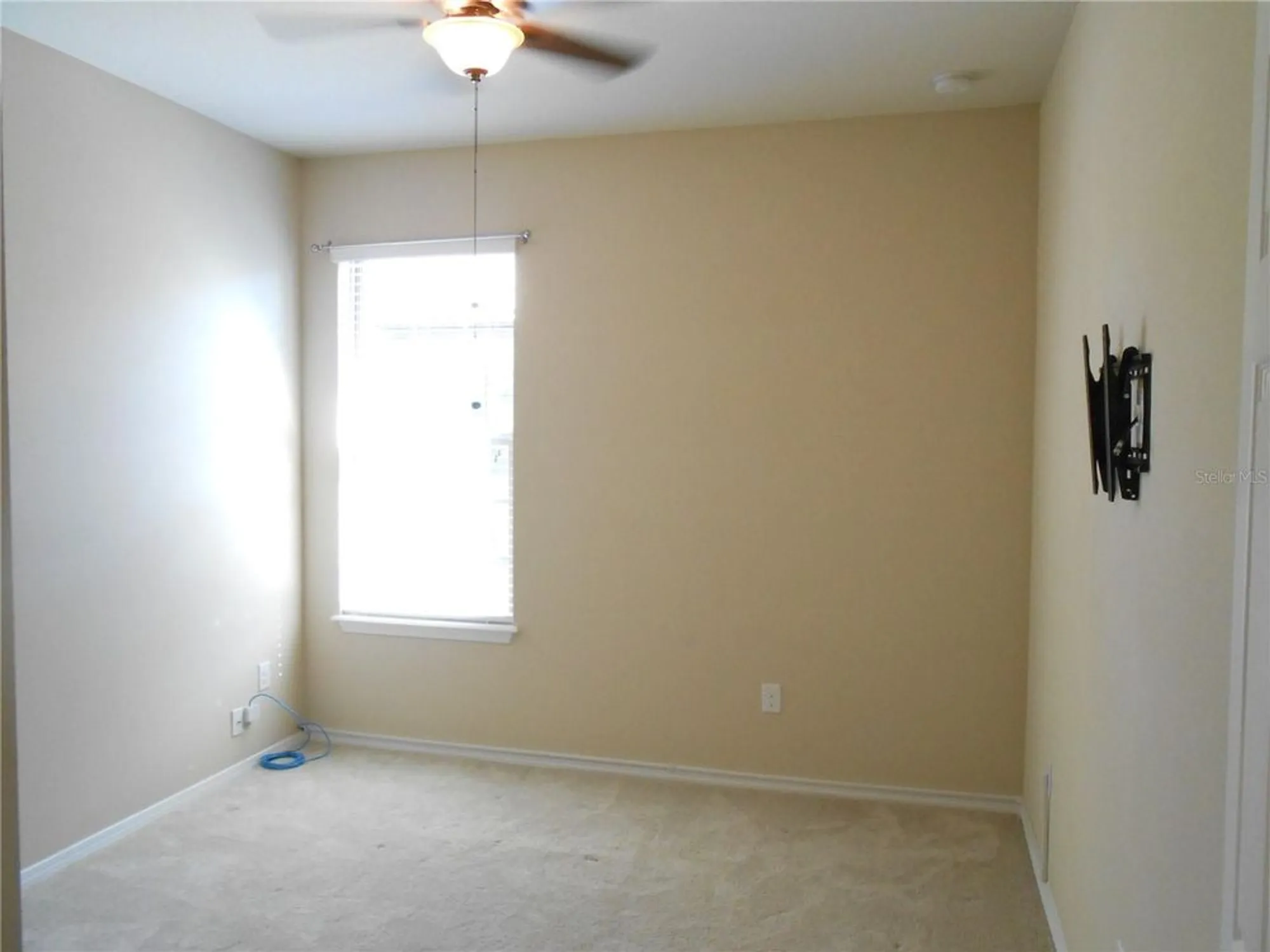 Property Slideshow image 22 of 61 | 344 mystic falls dr, Apollo Beach, FL, 33572